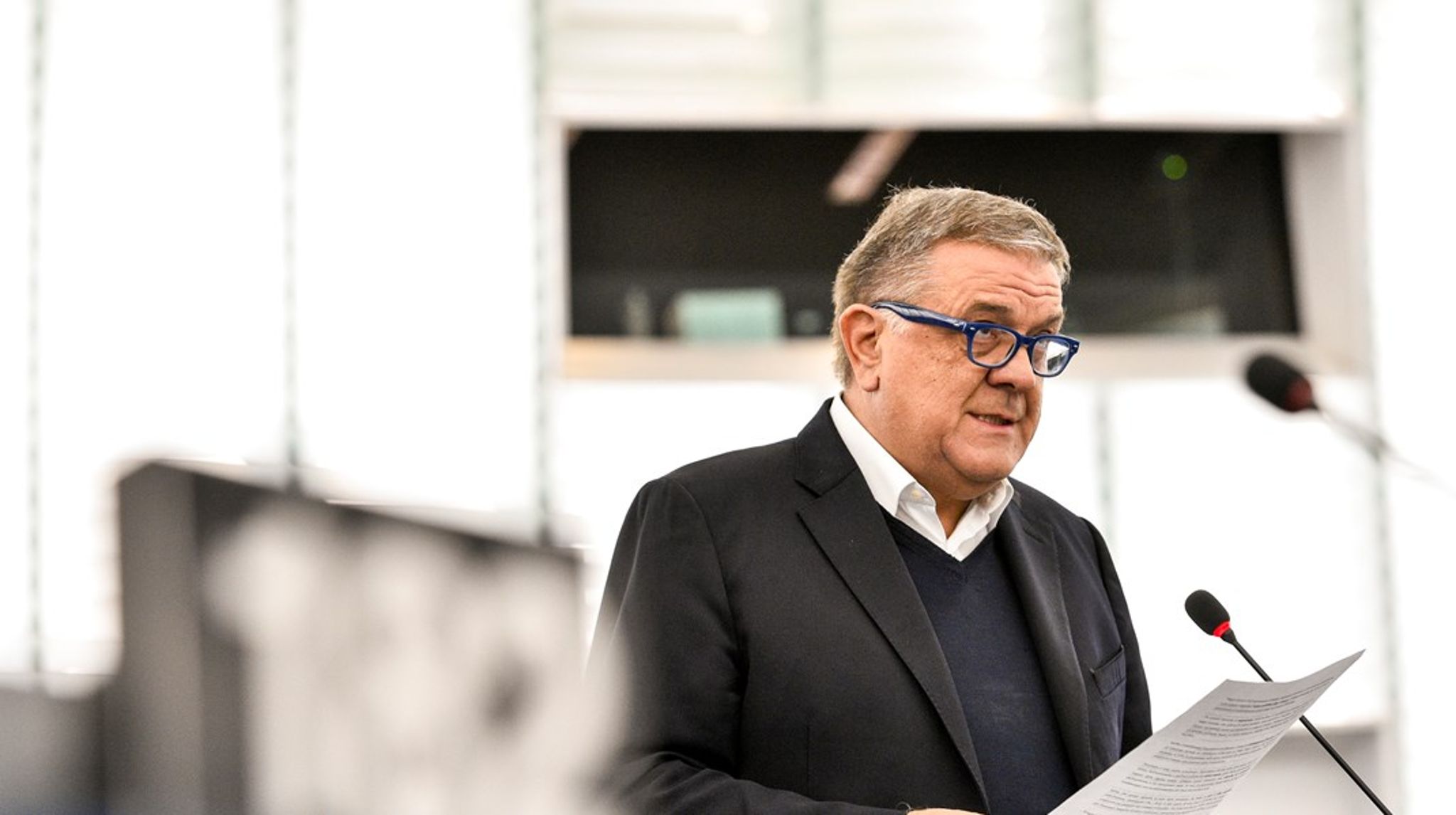 Pier Antonio Panzeri betraktes som nøkkelpersonen i den store korrupsjonsskandalen, også kalt «Qatargate». Nå har han inngått en avtale med de belgiske myndighetene om å avsløre alt, mot å få redusert straff. 