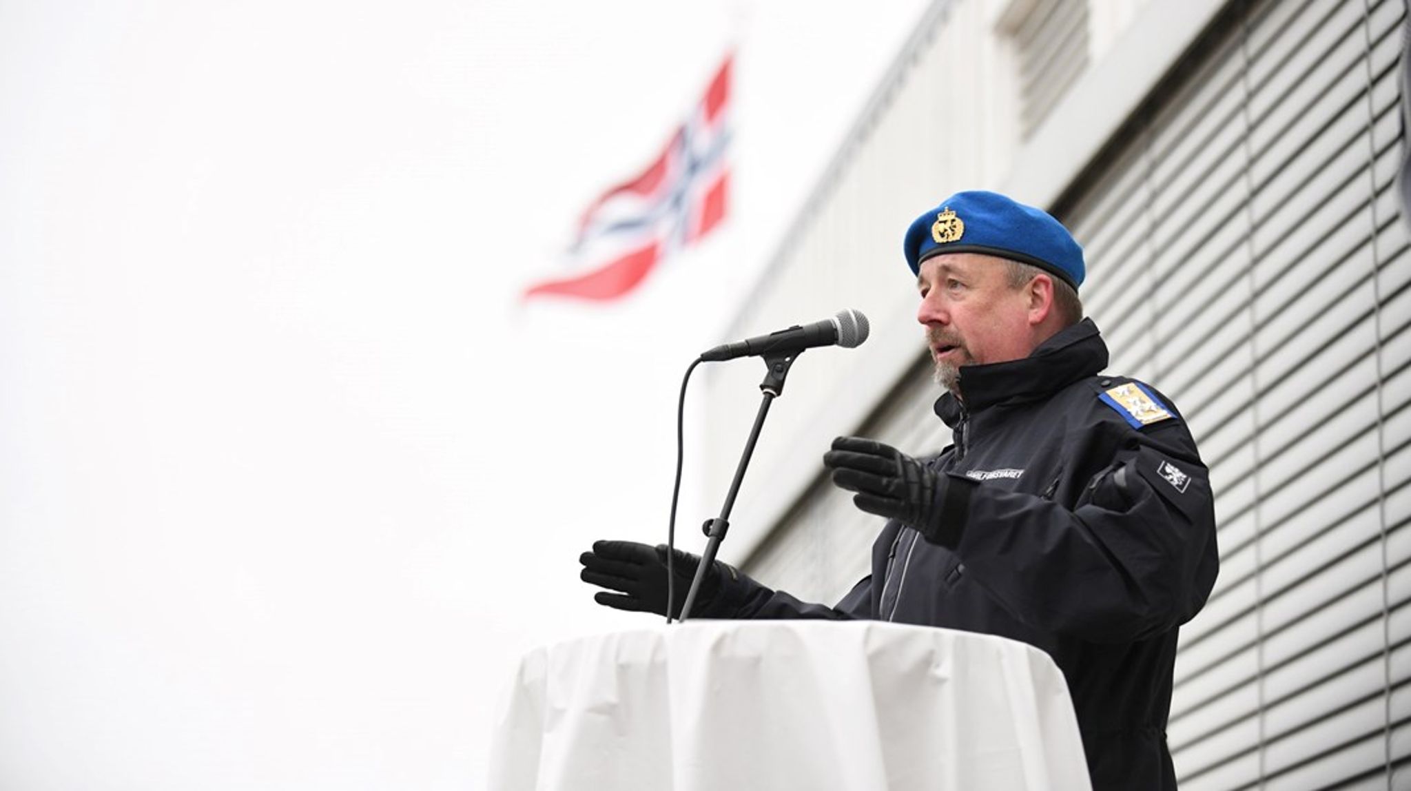 Sjef for Sivilforsvaret, Øistein Knudsen, er blant søkerne til stillingen som ny DSB-direktør.