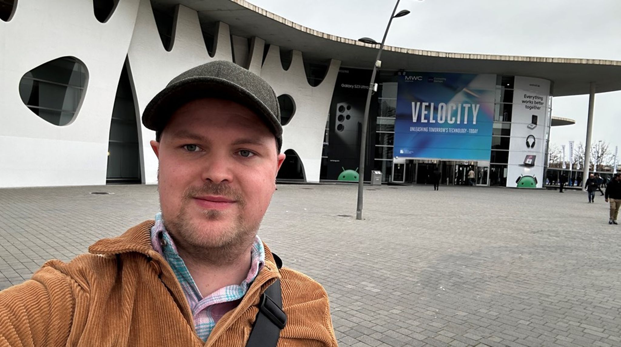Oskar Hope-Paulsrud gir seg i Digi.no og går til norske Vivaldi Technologies. Her fra&nbsp;Mobile World Congress i Barcelona i 2022.