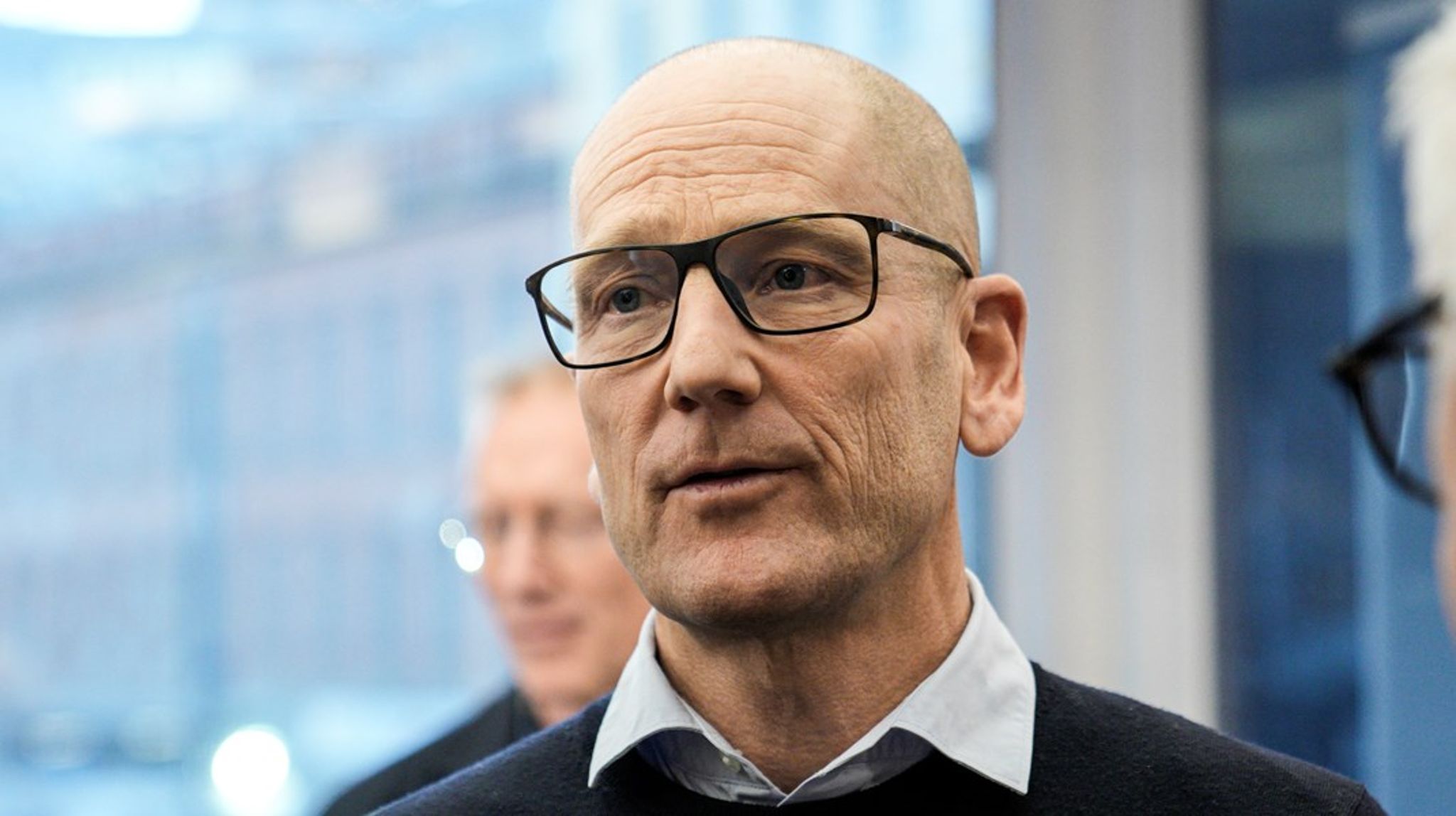 Unio-leder Steffen Handal ber regjeringen komme på banen og sikre kommunene kompensasjon for økt prisvekst, før lønnsoppgjøret starter.<br>