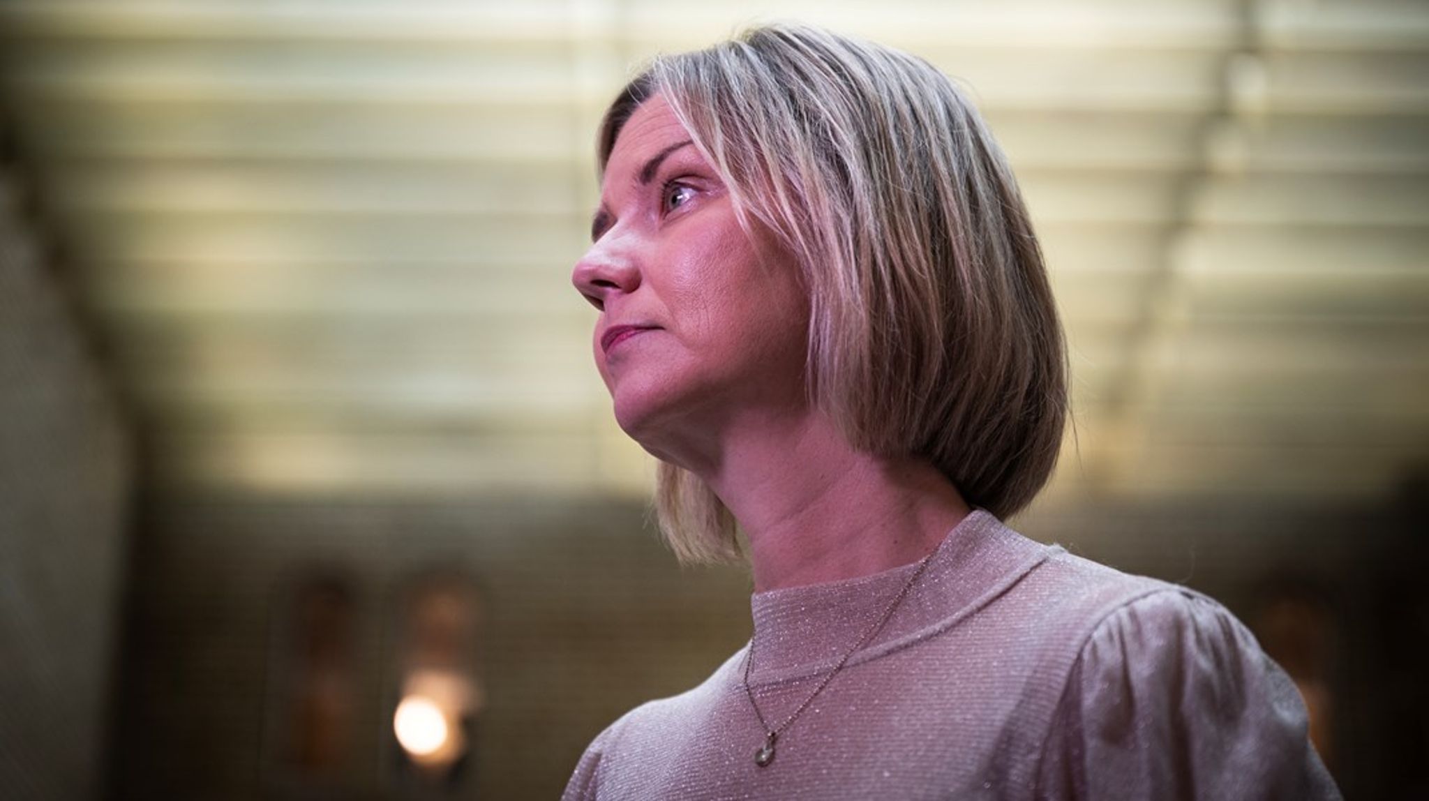 Venstre-leder Guri Melby truer med å trekke partier fra forsvarsforliket dersom ambisjonene i langtidsplanen nedskaleres.