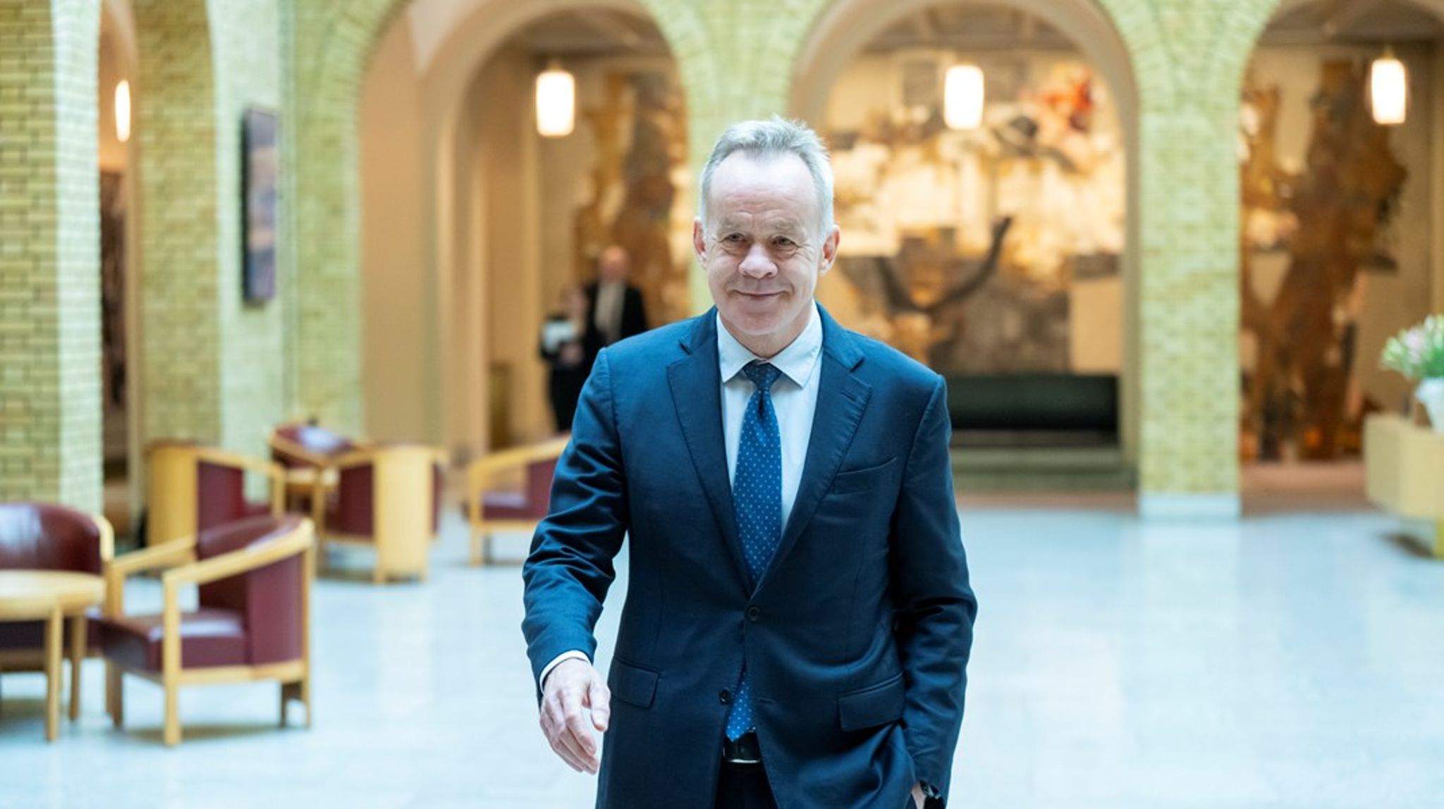 Amund Djuve er klar til å påta seg det omfattende arbeidet med å lede kommisjonen som skal undersøke forhold som har blitt aktualisert gjennom offentliggjøringen av Epstein-dokumentene.