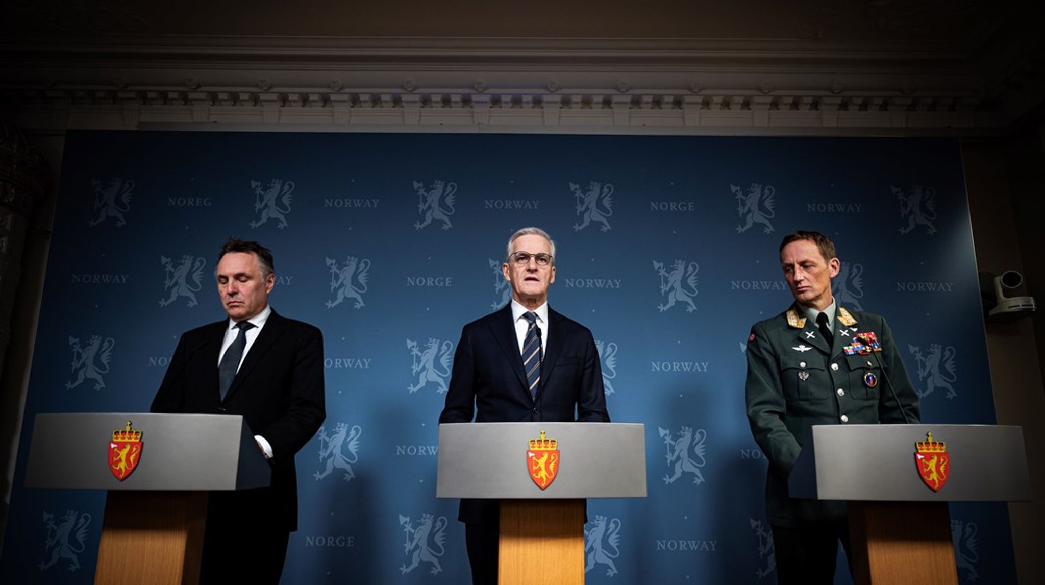 Statsminister Jonas Gahr Støre (Ap) presenterte regjeringens forslag til endringer i langtidsplanen for forsvarssektoren fredag.