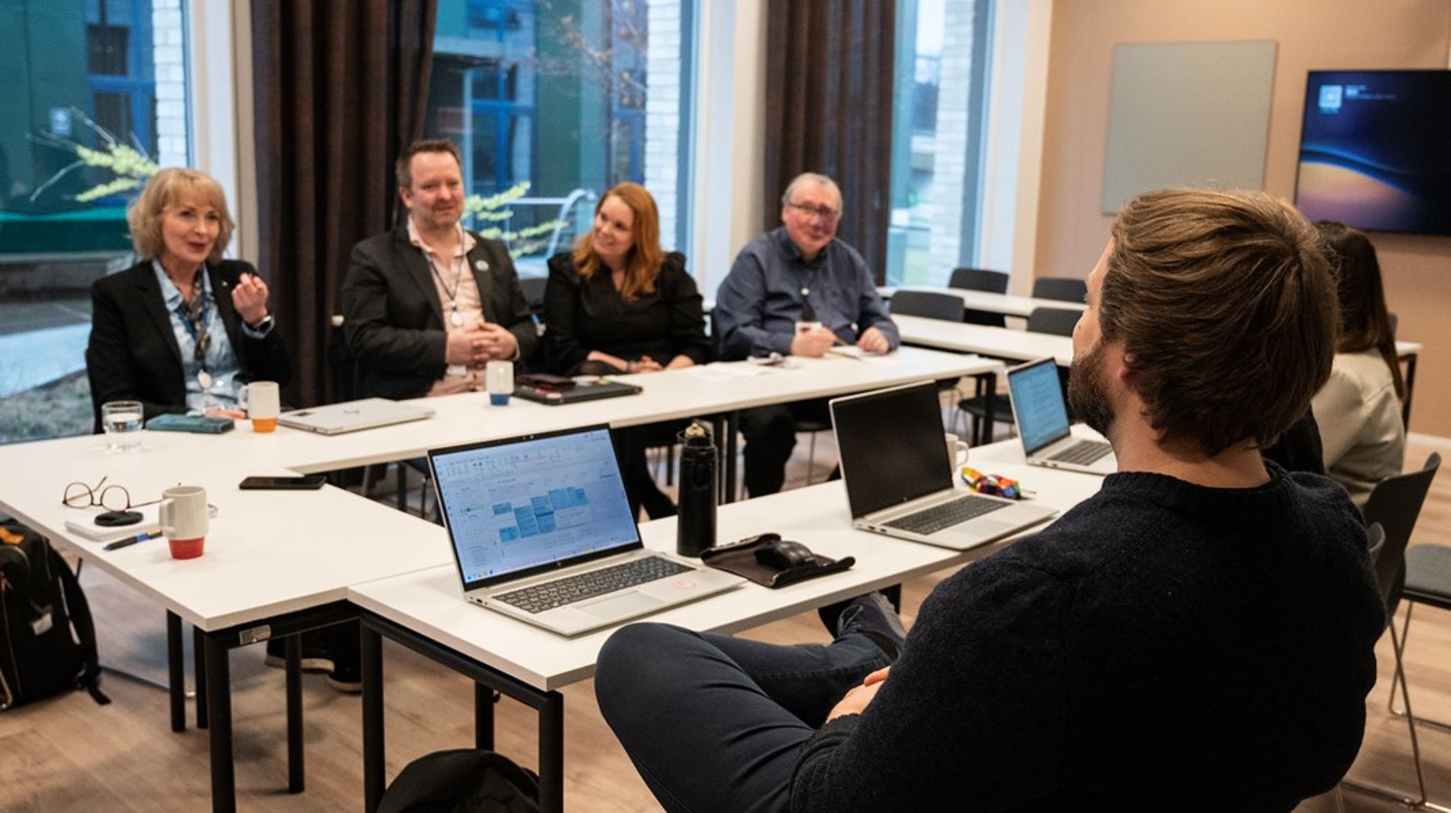 De jobber samme sted, men seg i mellom representerer de alle de fire hovedorganisasjonene på arbeidstakersiden. Det skaper noen komplikasjoner.