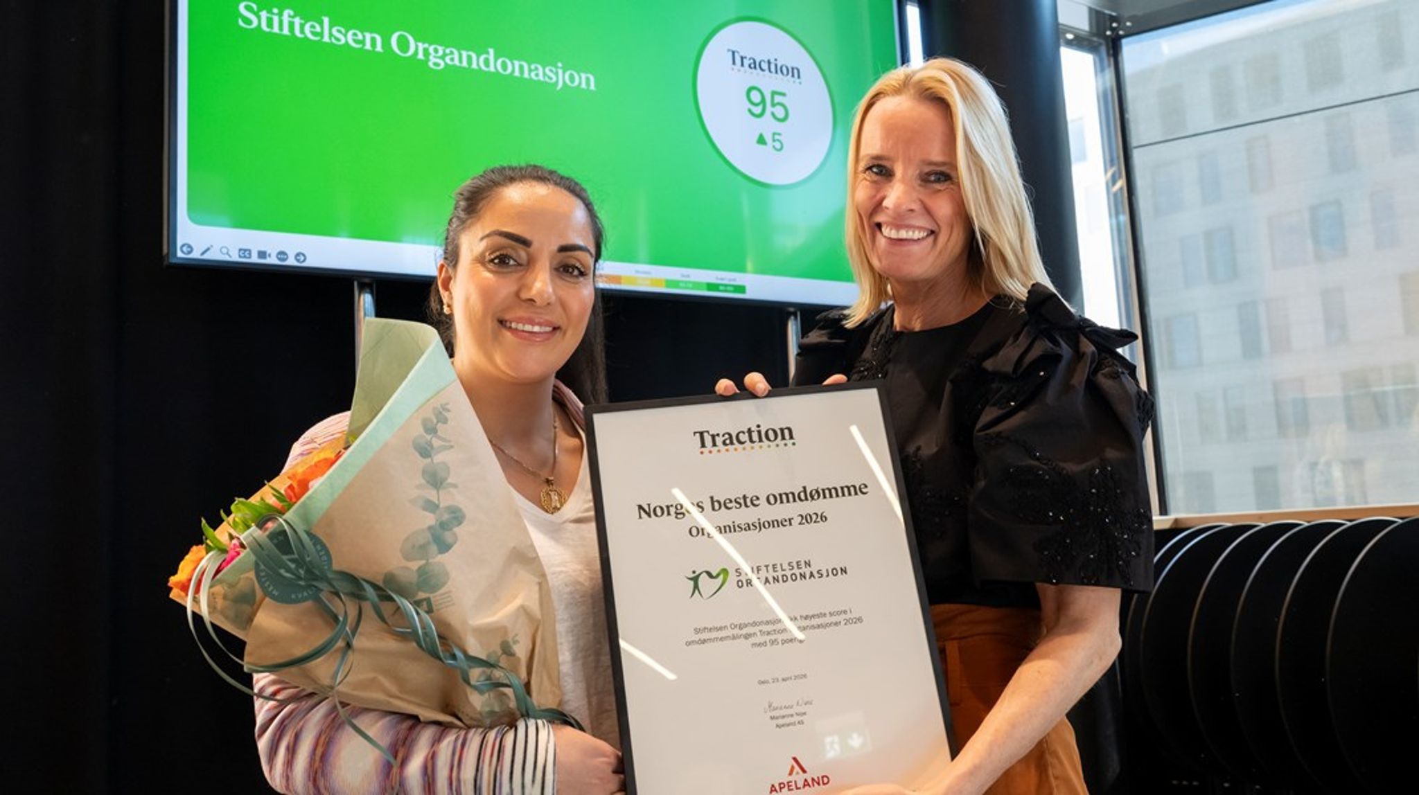 Daglig leder Dana
Manouchehri kunne torsdag motta beviset på at&nbsp;Stiftelsen Organdonasjon har best omdømme av organisasjonene Marianne Nipe i Apeland har undersøkt.