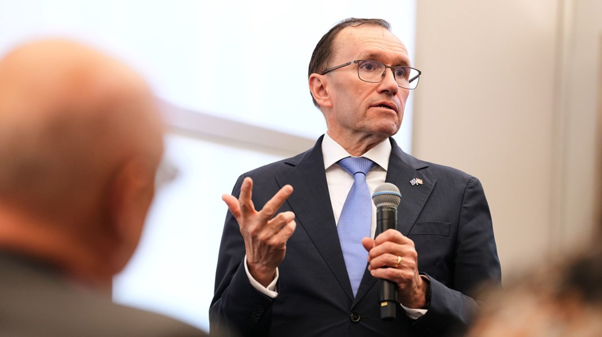 Espen Barth Eide forteller at Norge fikk klar beskjed fra EU under EØS-rådsmøtet: «Vi er glad i dere, men dere må levere bedre». 