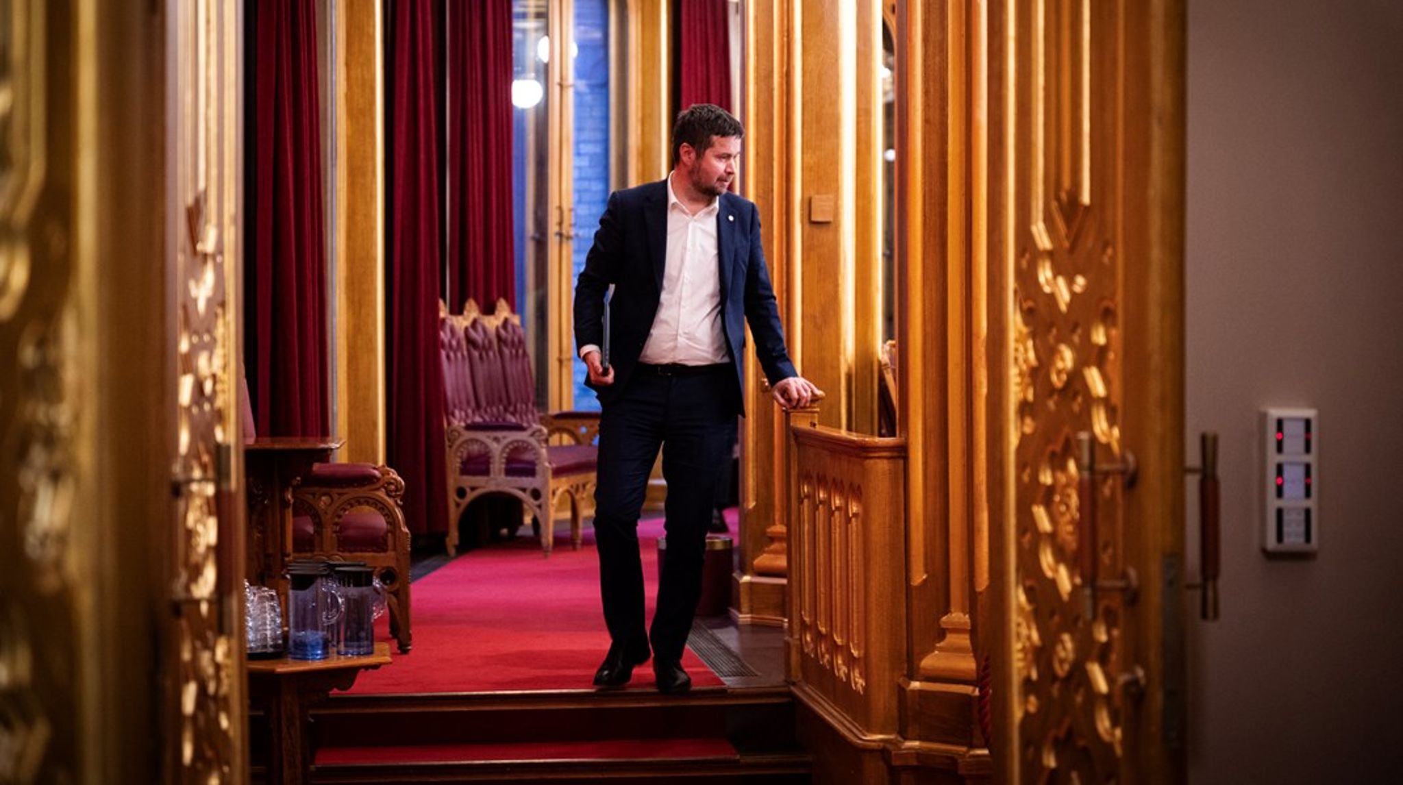 Senterpartiets Geir Pollestad er en av forslagsstillerne som har ønsket et statlig mineralselskap. Tirsdag stemmer Stortinget gjennom at regjeringen skal utrede dette.