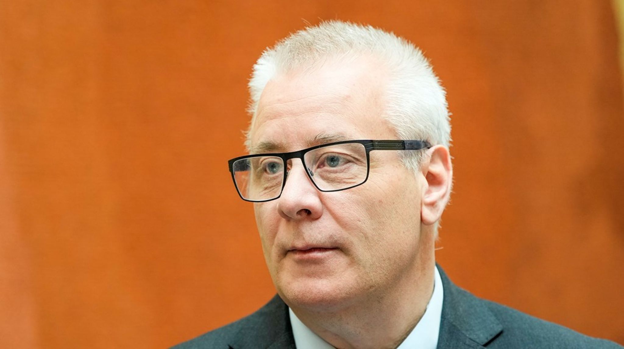 Fra 1. oktober blir Bård Hoksrud leder for samferdselskomiteen, som er det nye navnet på transport- og kommunikasjonskomiteen.