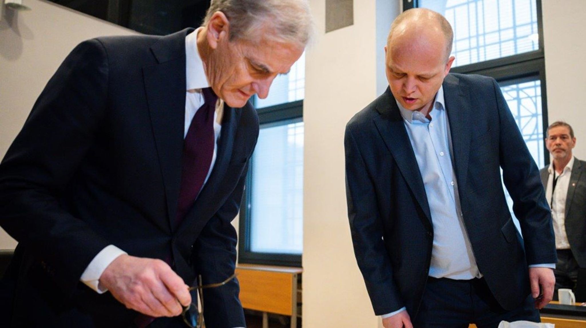 <span>Slik målingene er nå, mener valganalytiker og statsviter Svein Tore Marthinsen (ikke avbildet) at det er uheldig med besøk fra partileder statsminister Joans Gahr Støre (Ap) og finansminister Trygve Slagsvold Vedum (Sp) hos de lokale partiene. </span>