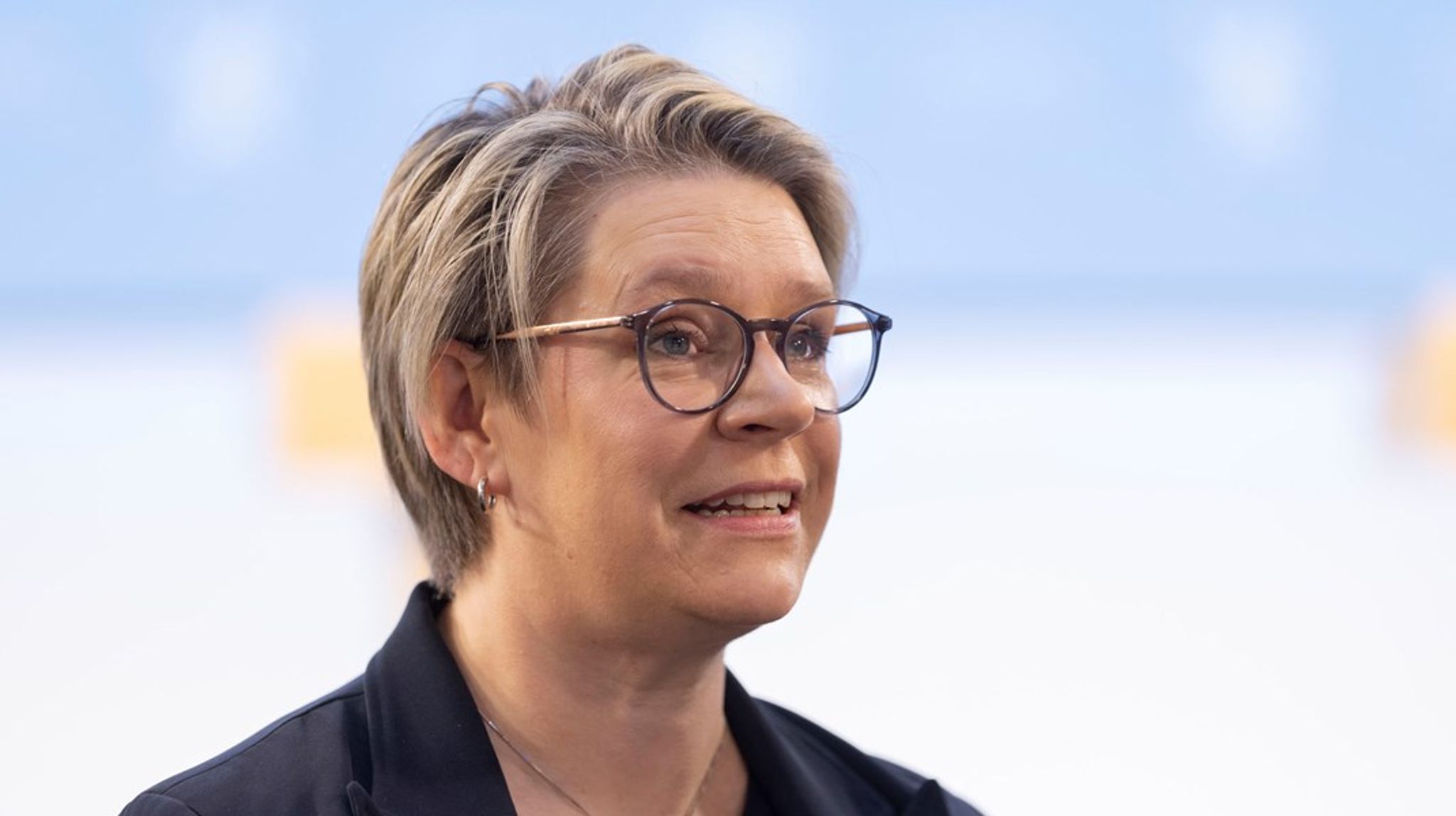 – Regjeringens mål er full sysselsetting, sier arbeids- og inkluderingsminister Marte Mjøs Persen (Ap). I det reviderte nasjonalbudsjettet 2023 satser regjeringen blant annet på å inkludere flere i arbeidslivet.&nbsp;
