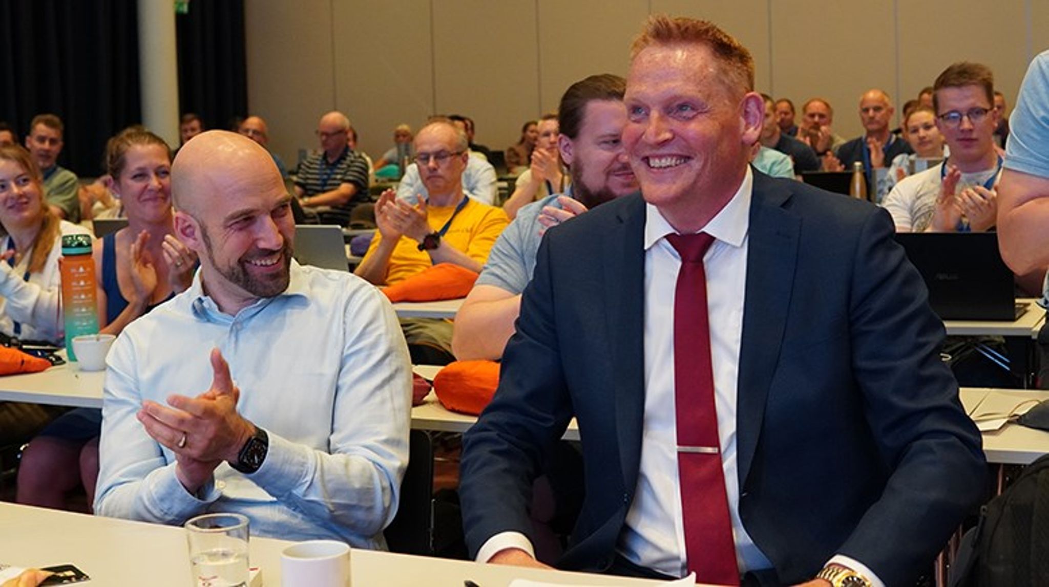 Dag Andfers Stutlien (t.h.) er valgt til leder og Lars Ullensvang er valgt til nestleder. Det skjedde under BFOs 12. ordinære kongress torsdag 15. juni på Sundvolden hotell.