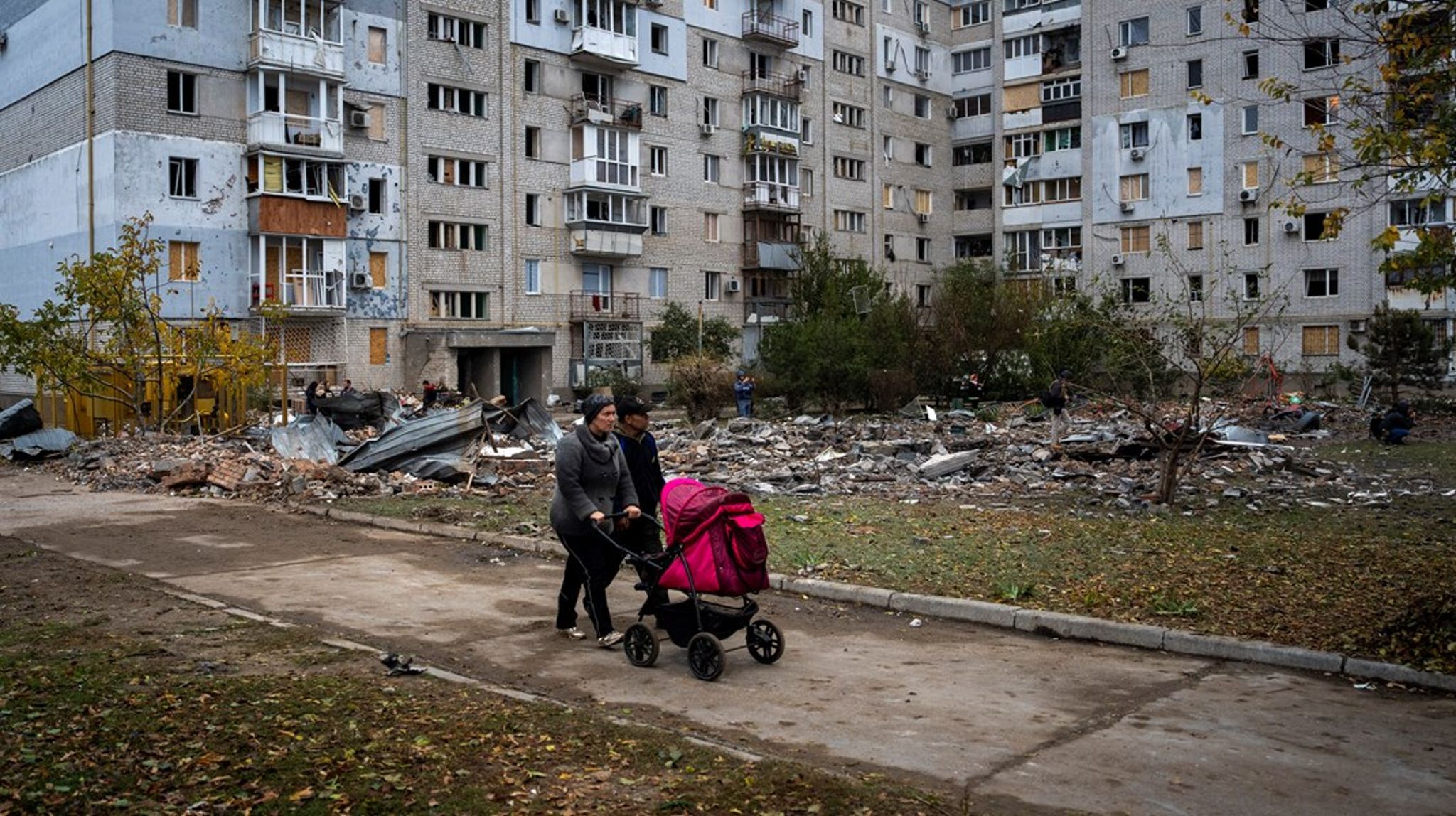 Hvor kald blir vinteren i Ukraina? Når Putin bruker energi som våpen, får det konsevenser for den enkelte familie i et land i krig, men også for det europeiske fellesskapet. <br><br>