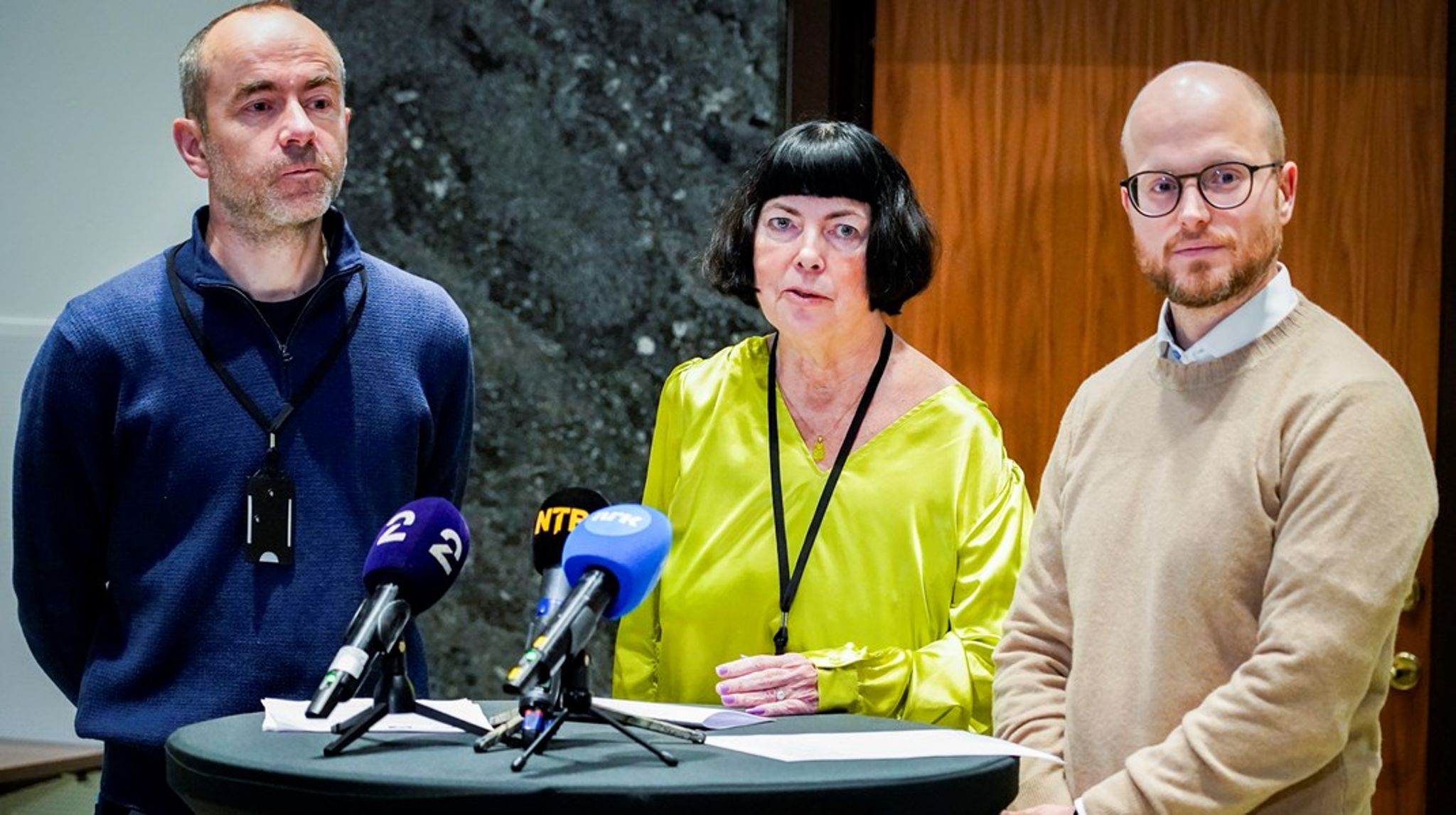 Fra venstre Øyvind Håbrekke (KrF), Merete Agerbak-Jensen (H) og Haakon Riekeles (V) på pressekonferanse i Oslo Rådhus om budsjettforlik i Oslo kommune. 