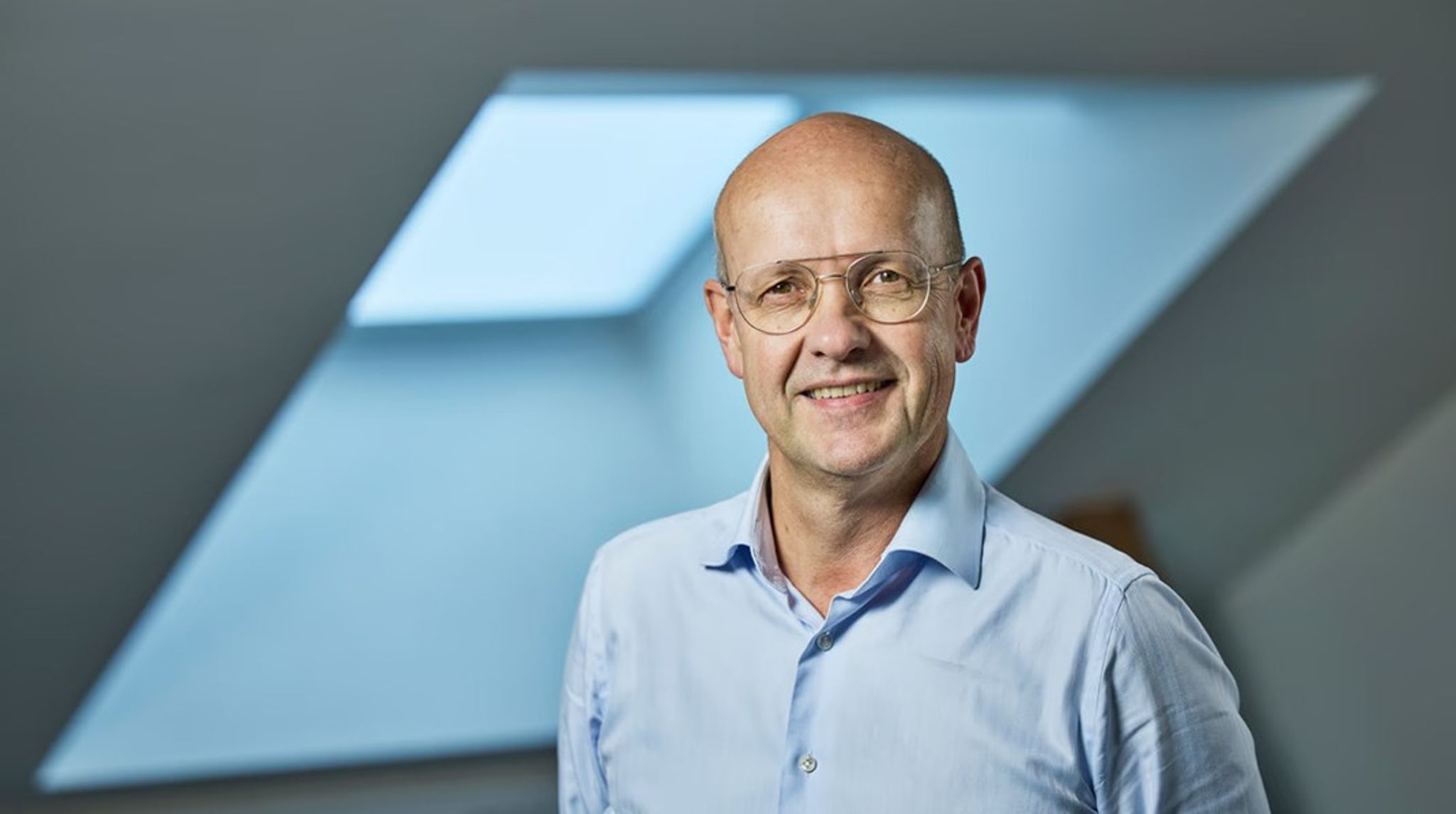 Direktør og professor Olav Lysne vil lede ekspertutvalgets arbeid om nasjonal kontroll over digital infrastruktur.