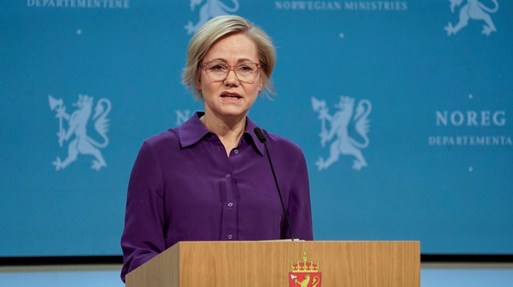 Helseminister Ingvild Kjerkol skal få to nye kommunikasjonsrådgivere i departementet.