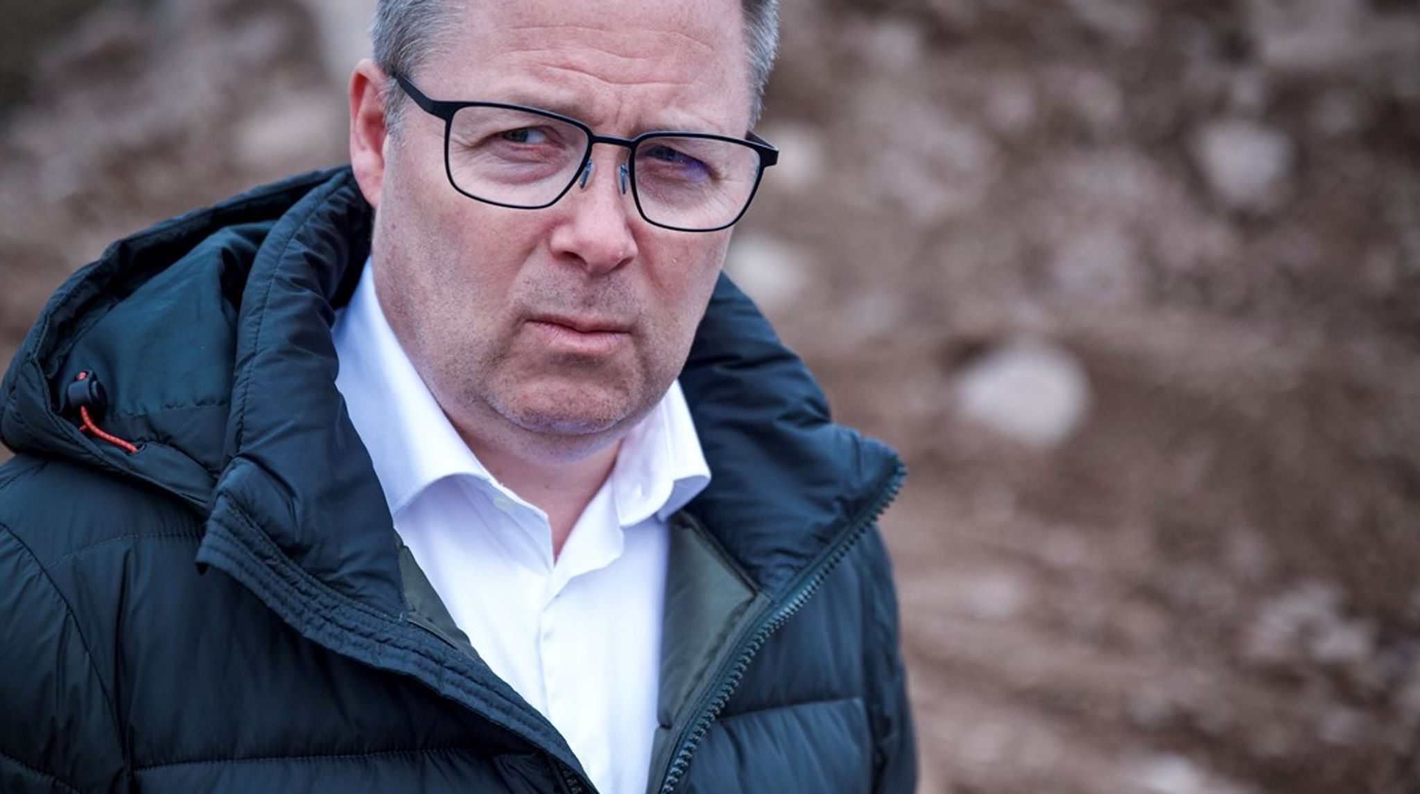 Forsvarsminister Bjørn Arild Gram (Sp) forklarer forvirringen om Tsjekkia-initiativet med at det oppsto en misforståelse.