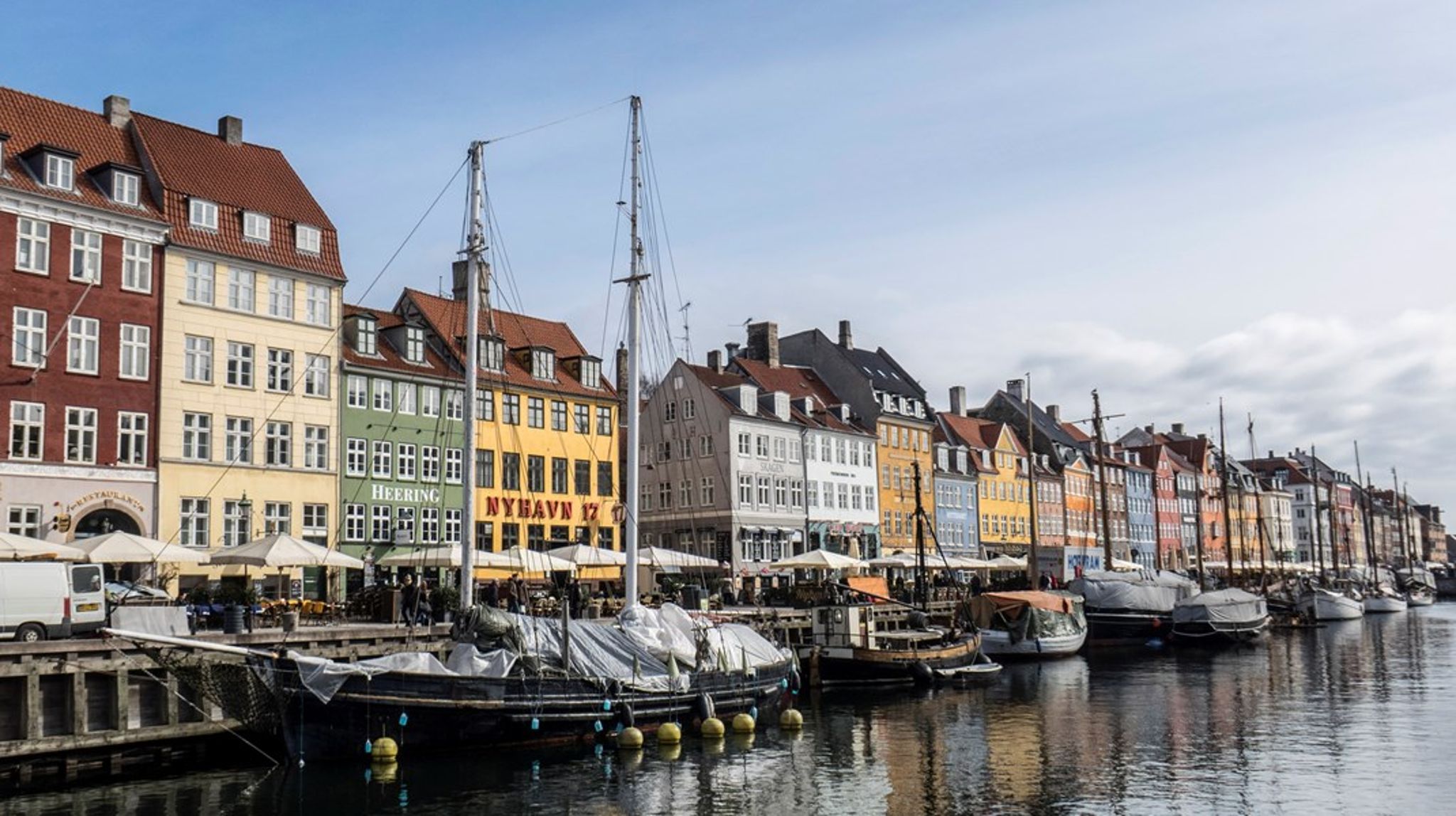 KØBENAHVN SLIK NORDMENN KJENNER DET: Den danske regjeringen varsler grep, slik at flere med helt vanlige lønninger skal ha råd til å bo i København. 