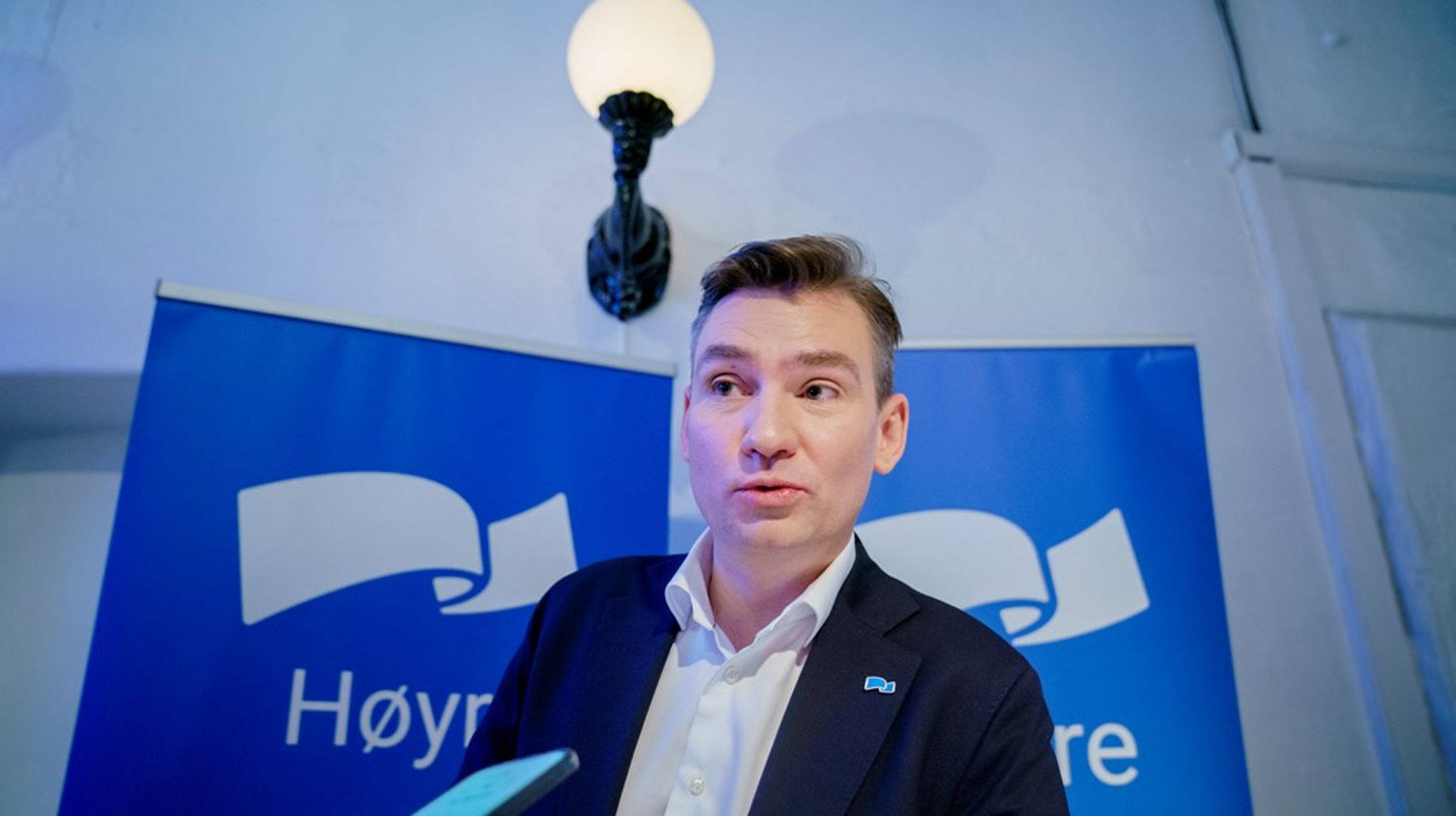 Høyre-nestleder Henrik Asheim legger fram forslag til nytt partiprogram for Høyre på mandag. 