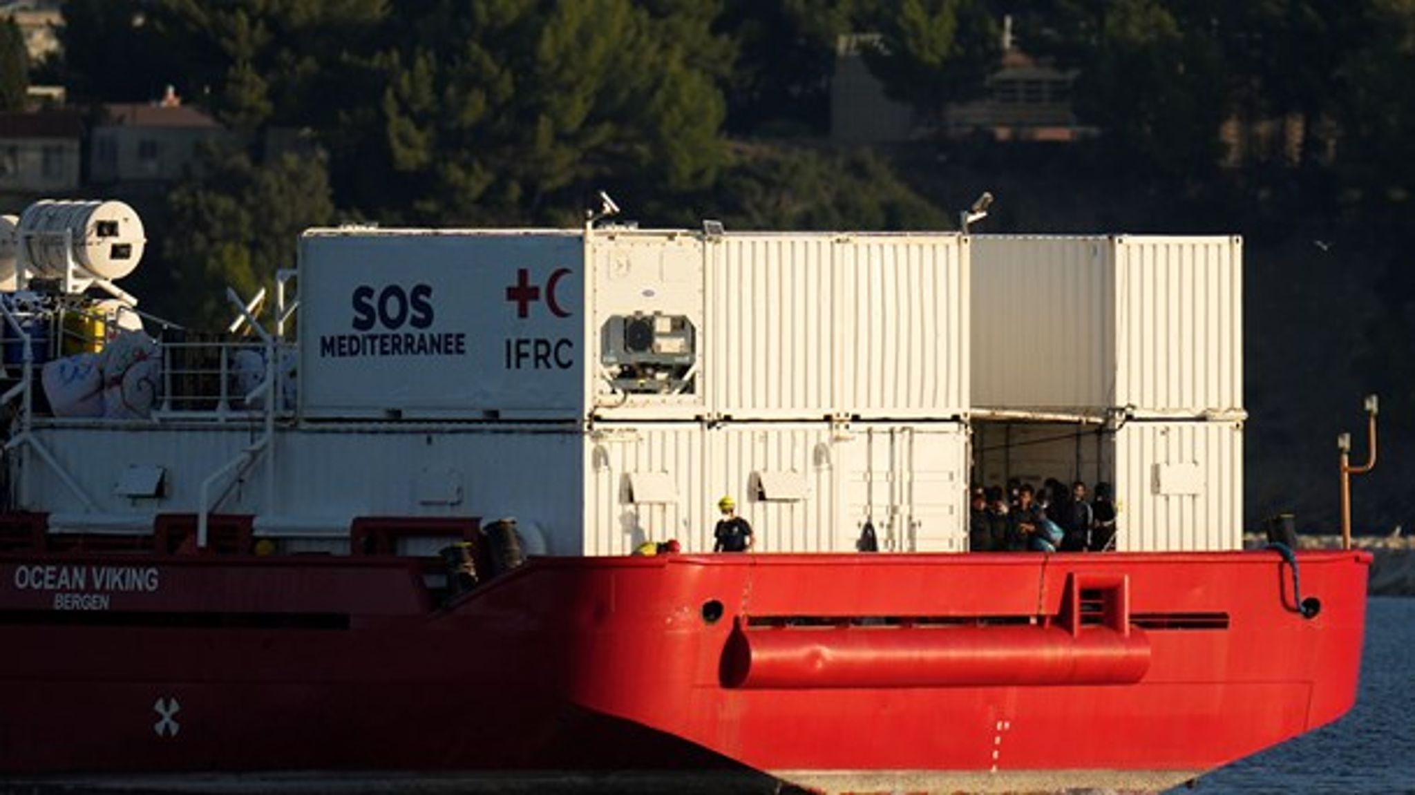 Skipet Ocean Viking har vært kjernen i en ukes lang strid om hvem som har ansvaret for migranter som reddes opp av Middelhavet. Den striden trekkes nå opp på EU-nivå.