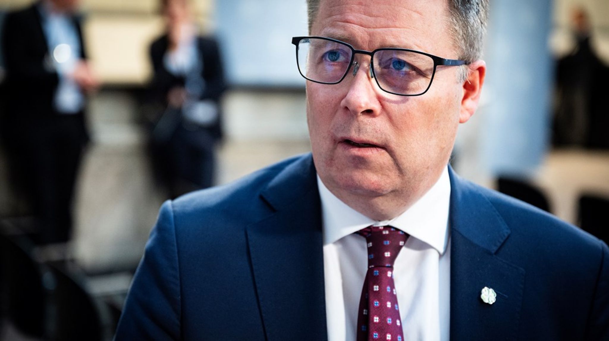Forsvarsminister Bjørn Arild Gram (Sp) presenterte et veikart for økt produksjonskapasitet i Norges våpenindustri torsdag.