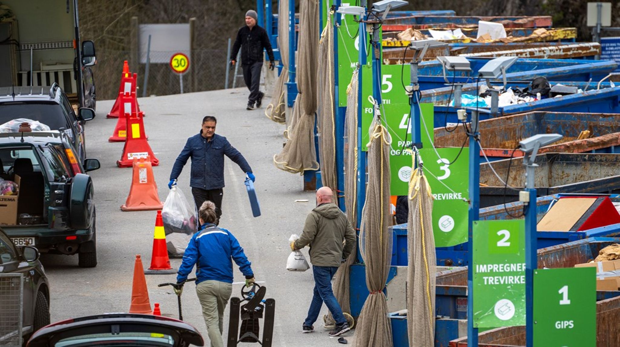 Norge står i fare for ikke å nå to mål i avfallslovgivningen til EØS-avtalen. Her fra Grønmo Gjenbruksstasjon i Oslo.