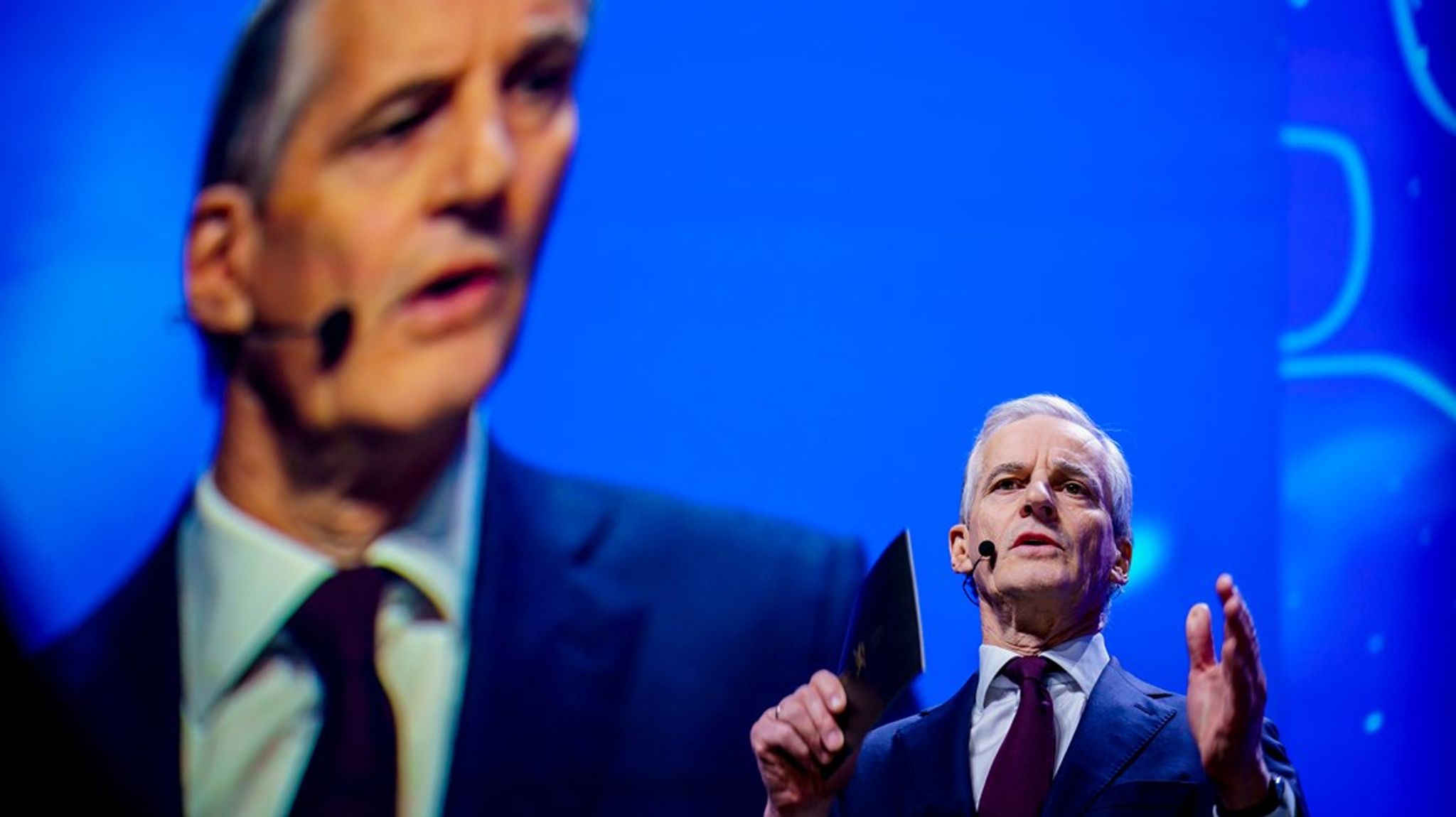 Statsminister Jonas Gahr Støre på NHO-konferansen i fjor. Han kommer i år også, men LO kommer ikke.