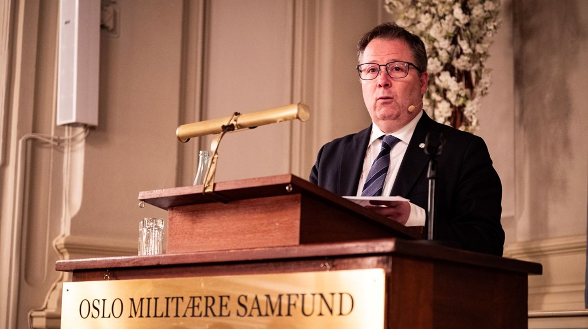 Forsvarsminister Bjørn Arild Gram (Sp) holdt sin årlige tale for Oslo Militære Samfund mandag.