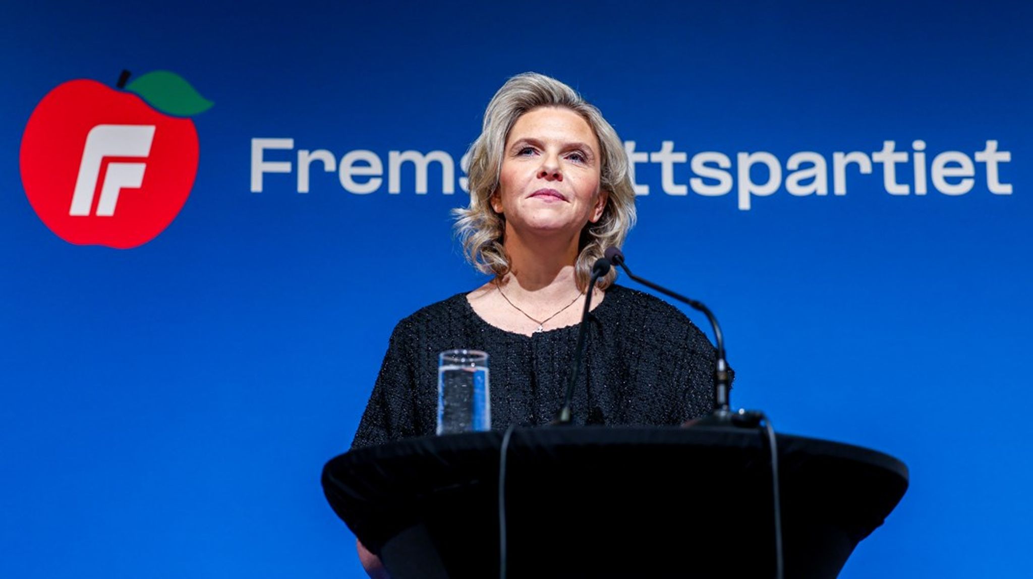 –&nbsp;Det kommer ikke Norge til å nå. Det sier alle med vettet i behold, at det kommer ikke Norge til å nå, fastlår Sylvi Listhaug om Norges klimamål.