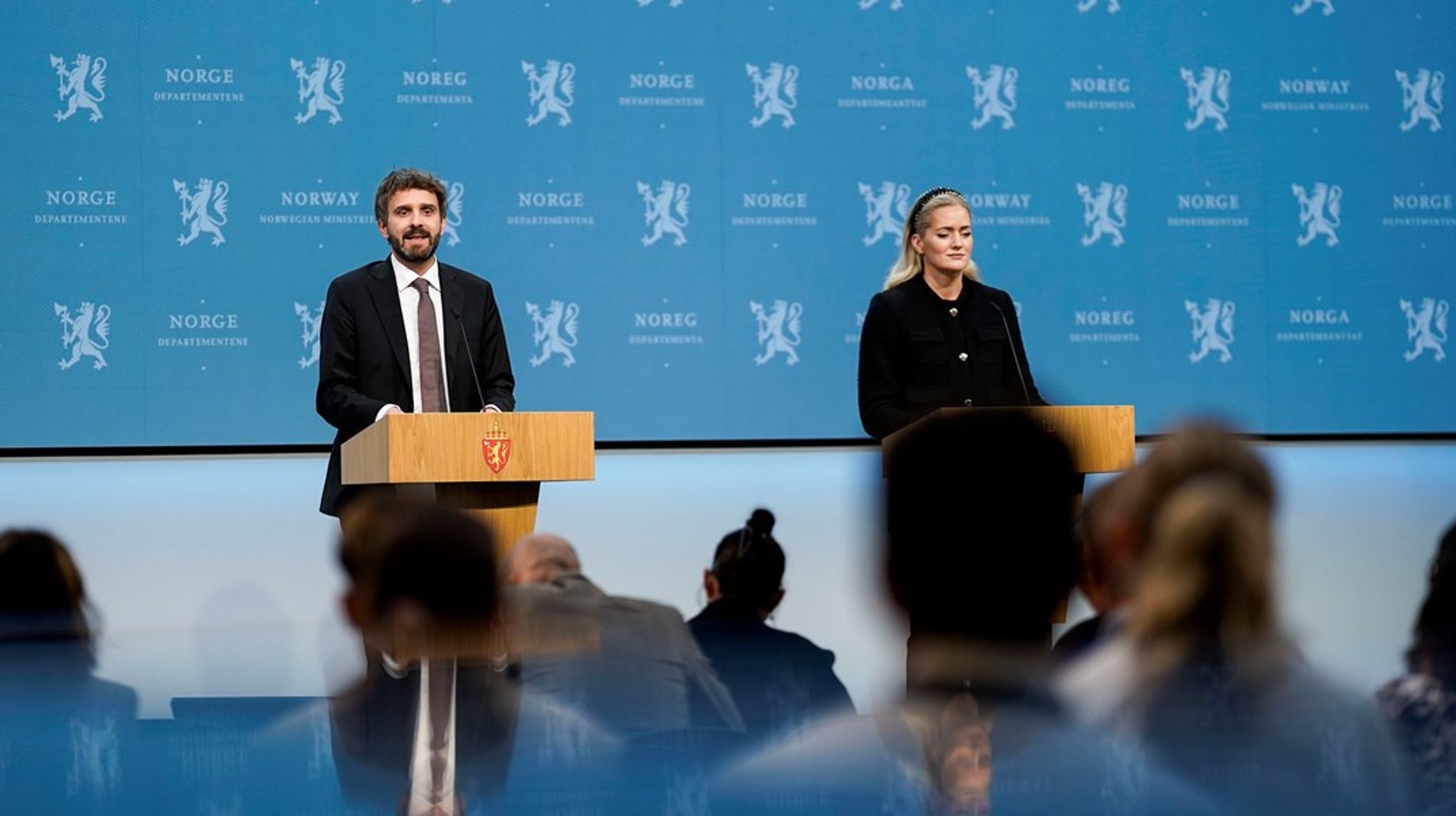 NY RUSREFORM: Tidligere justisminister Emilie Enger Mehl og helse- og omsorgsminister Jan Christian Vestre la sammen frem del 1 av regjeringens forslag til ny rusreform. 