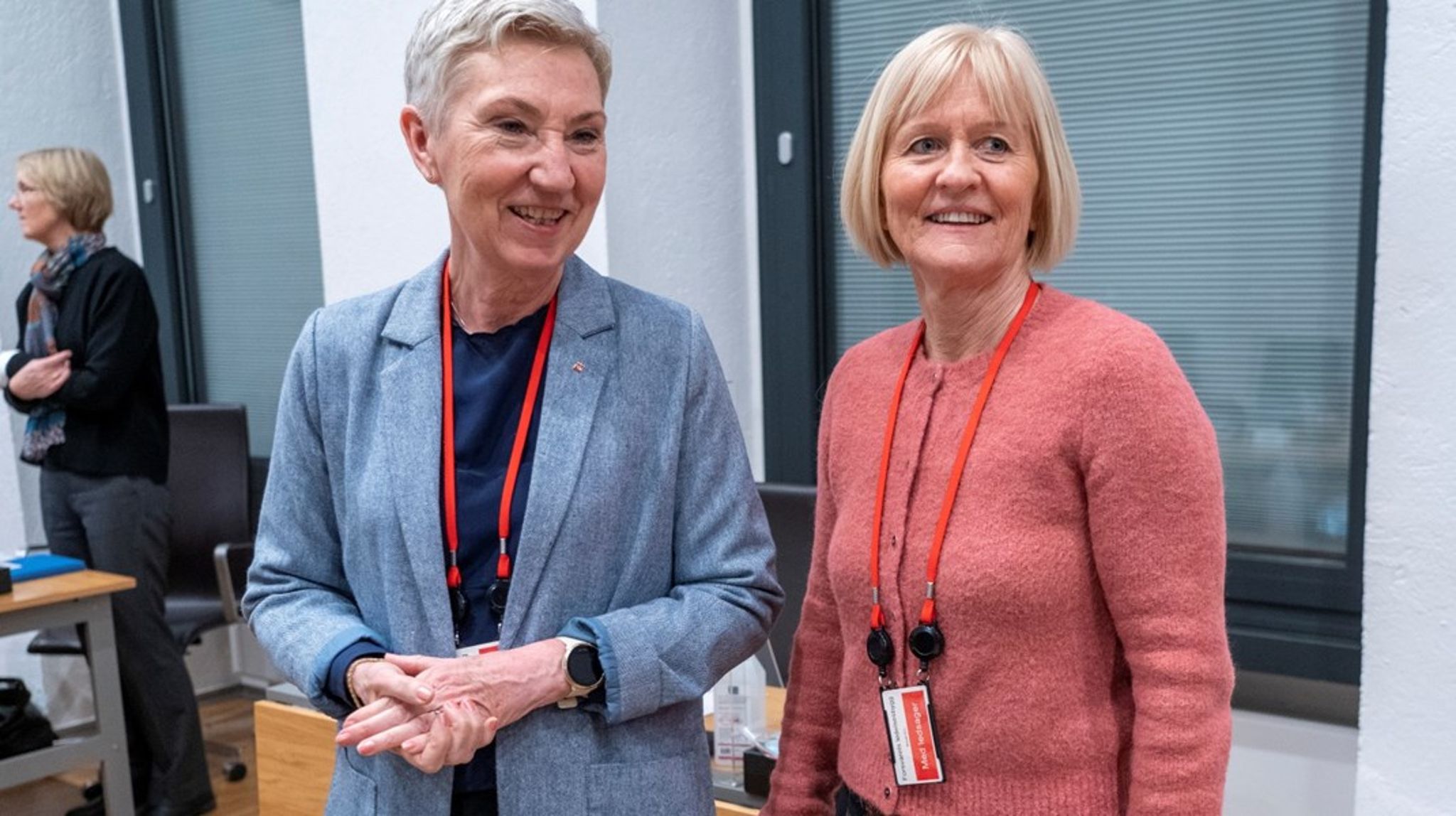 Det var bare smil da to av de mektigste kvinnene i norsk arbeidsliv, LO-leder Peggy Hessen Følsvik og Unio-leder Ragnhild Lied, møttes i forkant av årets hovedoppgjør. Men maktkampen i kulissene mellom de to hovedorganisasjonene har dominert spaltene i Altinget i høst, og kommer til å fortsette å gjøre det inn i neste års mellomoppgjør.