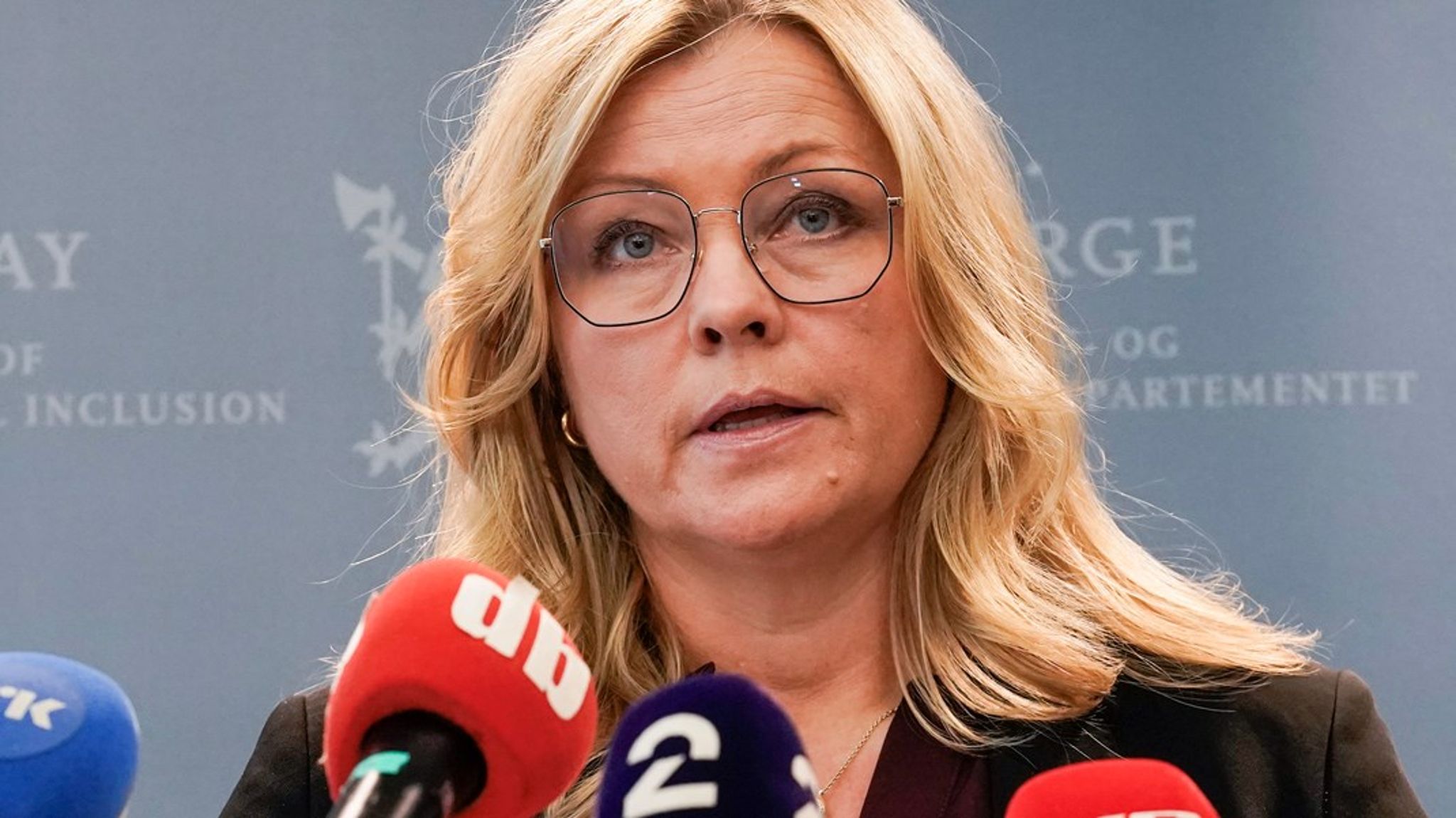 Stenseng sier til Altinget at det er summen av flere saker som gjør at hun ikke lenger har tillit til Holte som øverste leder for Nav.