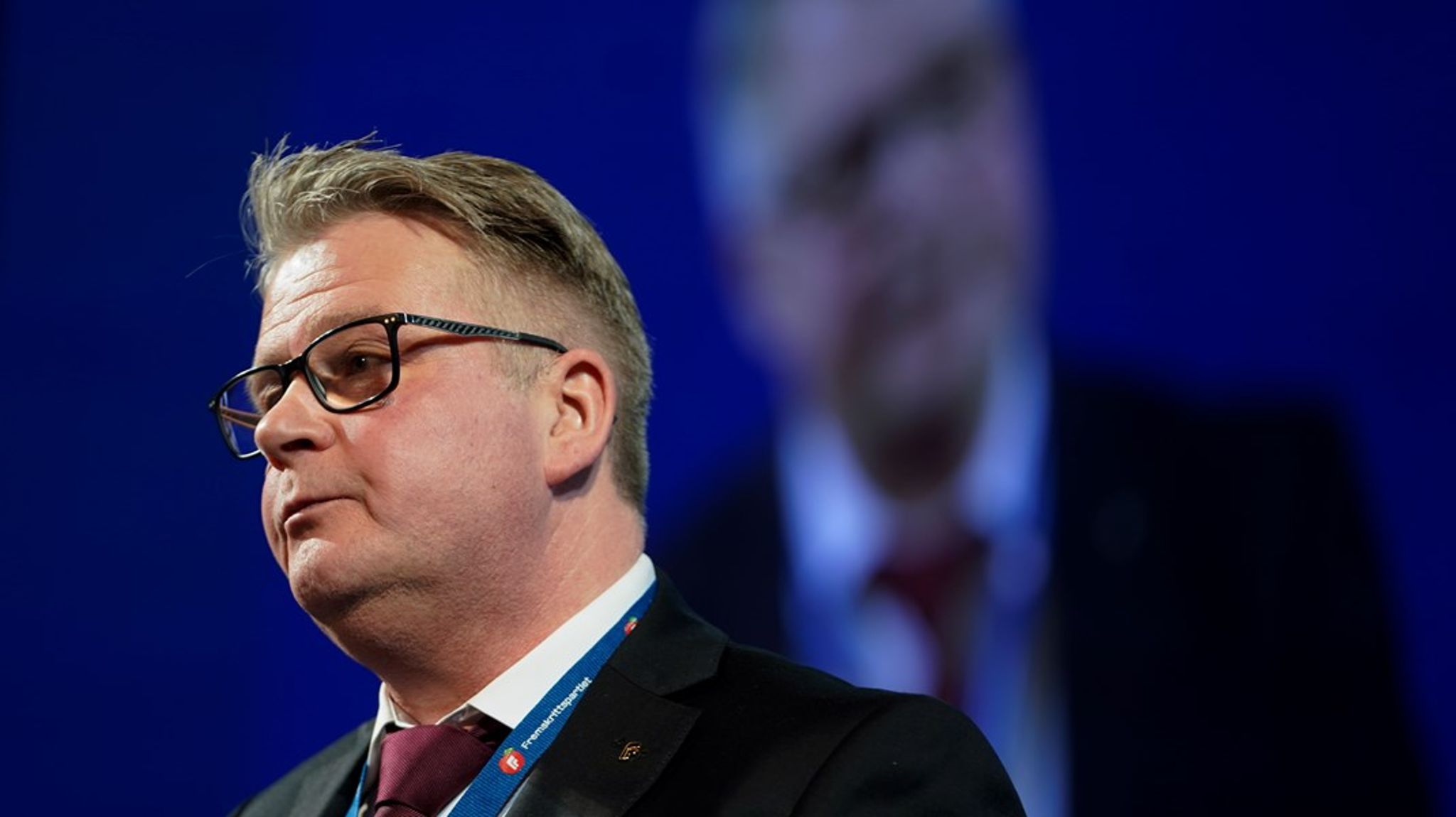 Leder i kontroll- og konstitusjonskomiteen, Per-Willy Amundsen (Frp), er ikke fornøyd med svarene han har fått fra regjeringen i Myanmar-saken.