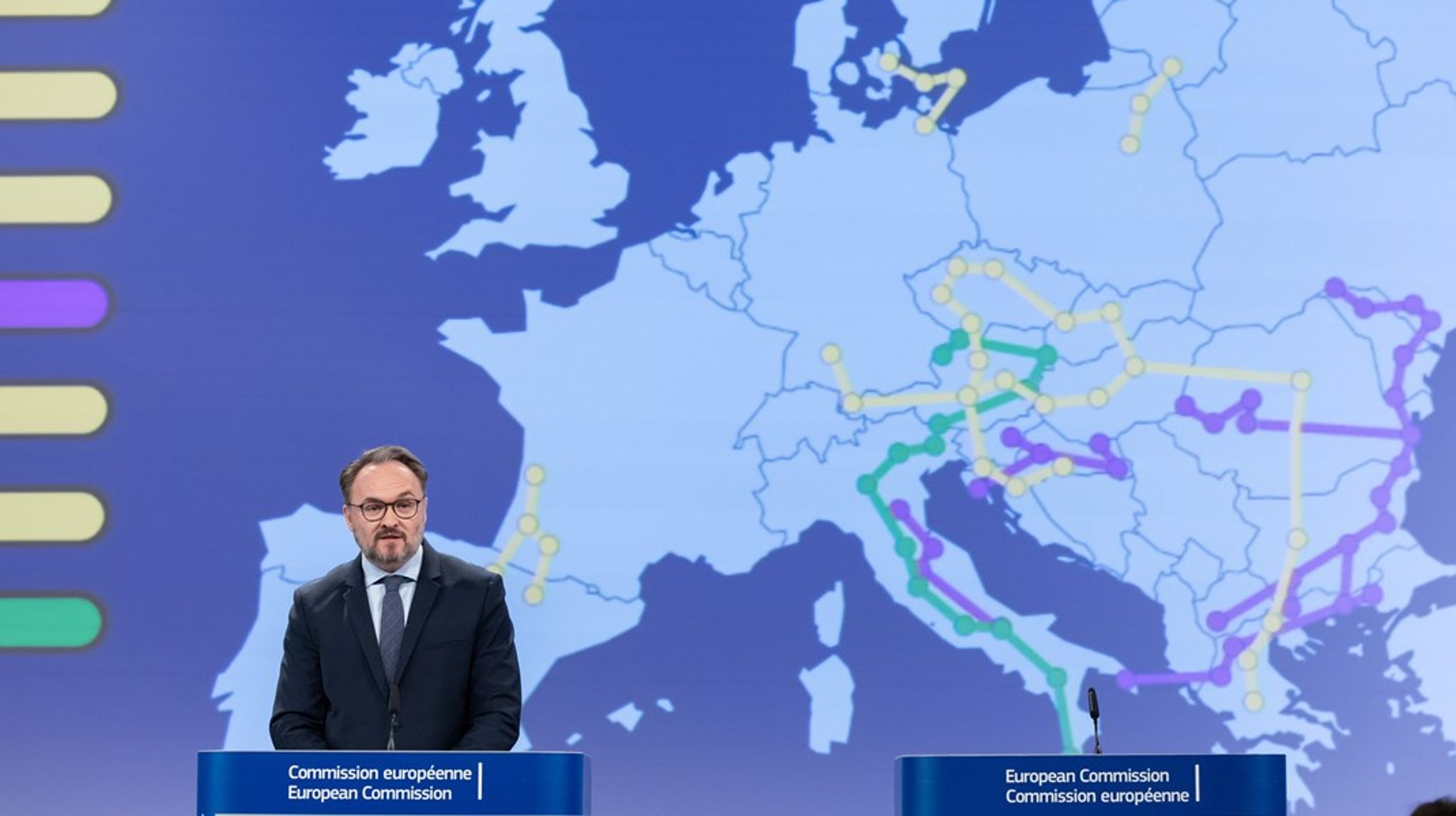 Europa skal styrke strømnettet sitt. Prosjektets leder er energikommissær Dan Jørgensen.