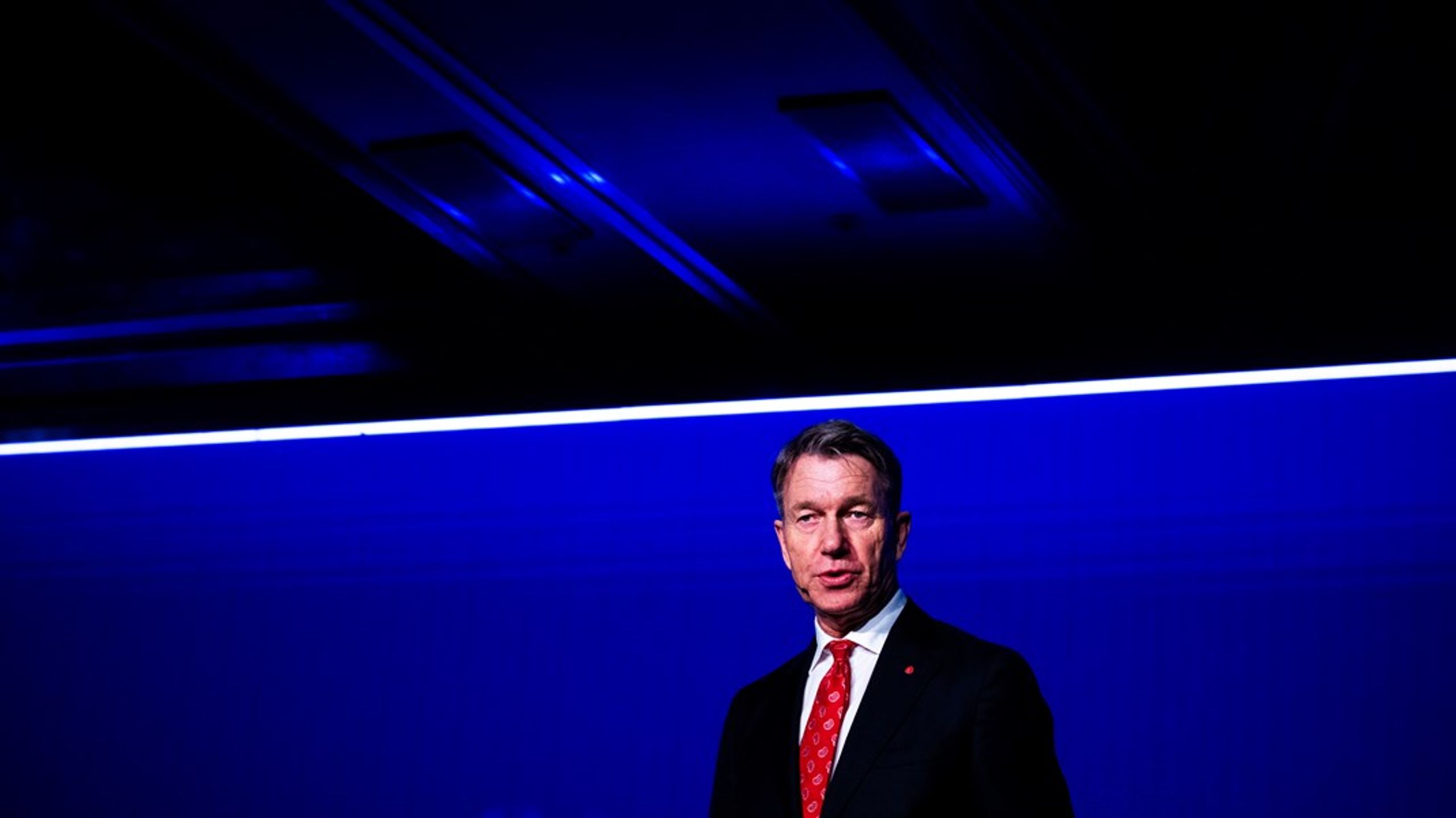 Energiminister Terje Aasland lyser ut 57 nye utvinningstillatelser på norsk sokkel.&nbsp;