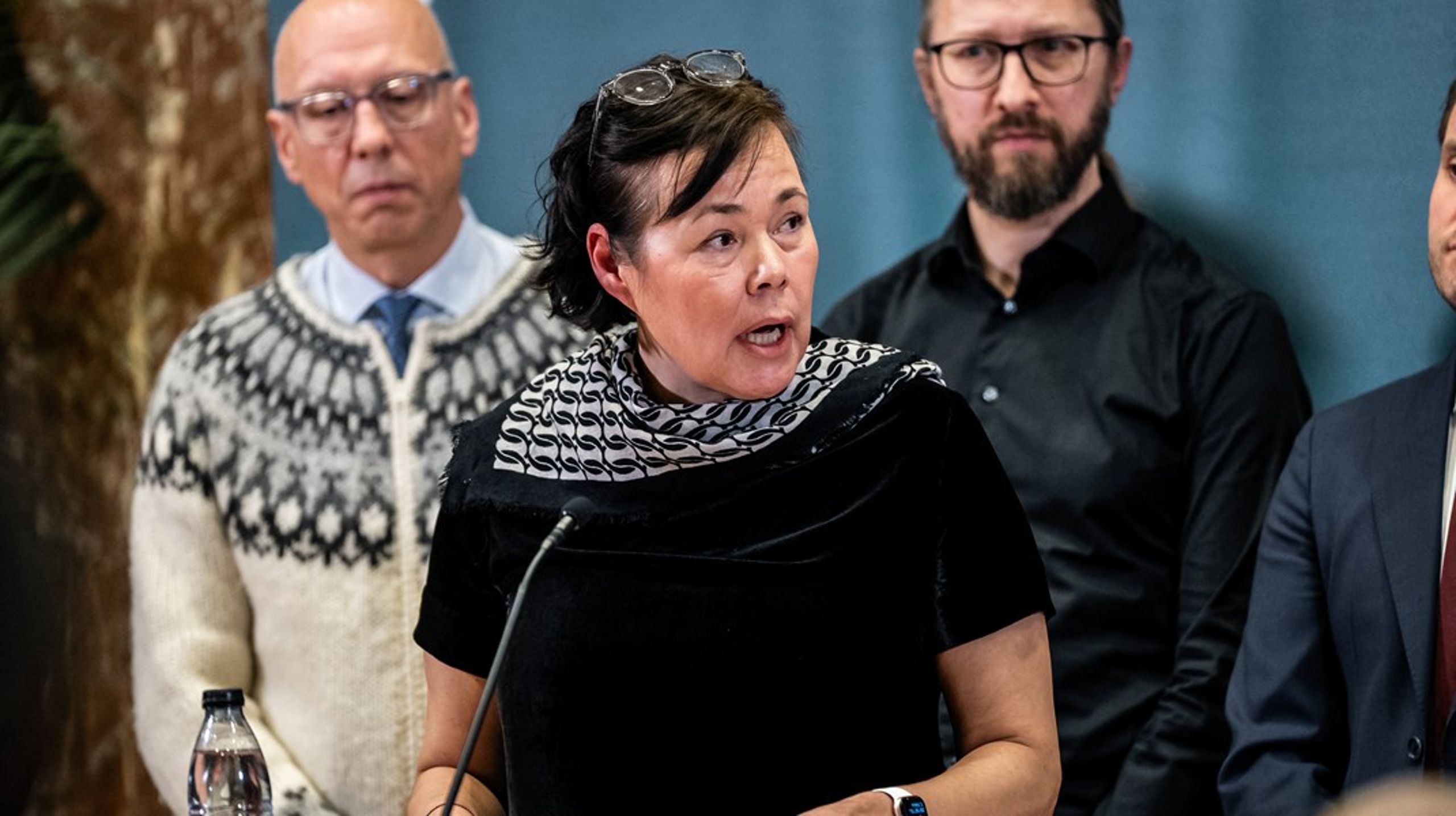 Vivian Motzfeldt beskrives som en sterk, prinsippfast og erfaren politiker. Det er ingen grunn til å tro at hun vil gå bort fra dem i møte med USAs utenriksminister Marco Rubio og visepresident J.D. Vance, ifølge Arktis-ekspert Martin Breum.