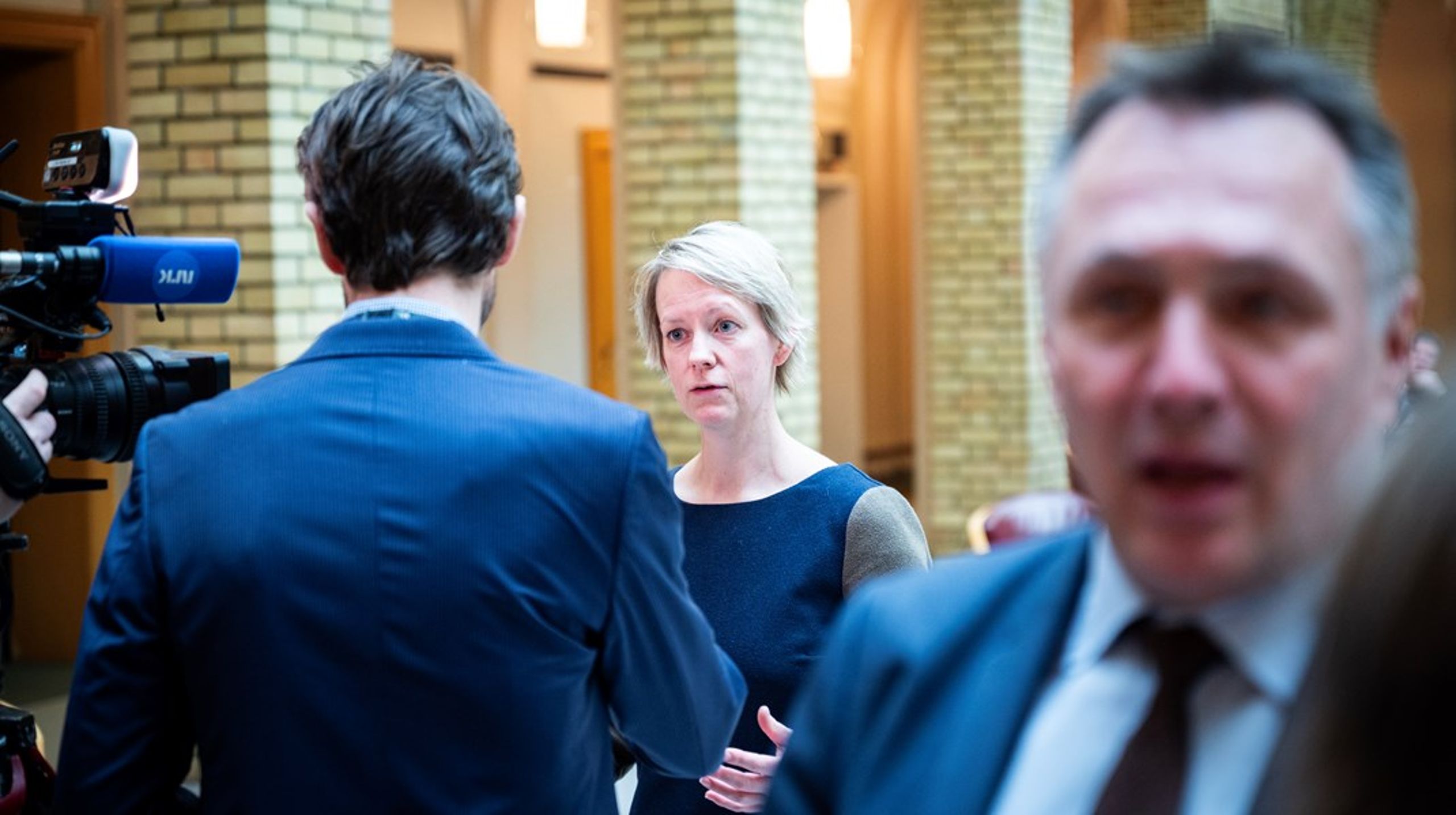 Stortingsrepresentant Ingrid Fiskaa (SV) mener at USA nå opptrer som en sikkerhetstrussel mot sine egne allierte.