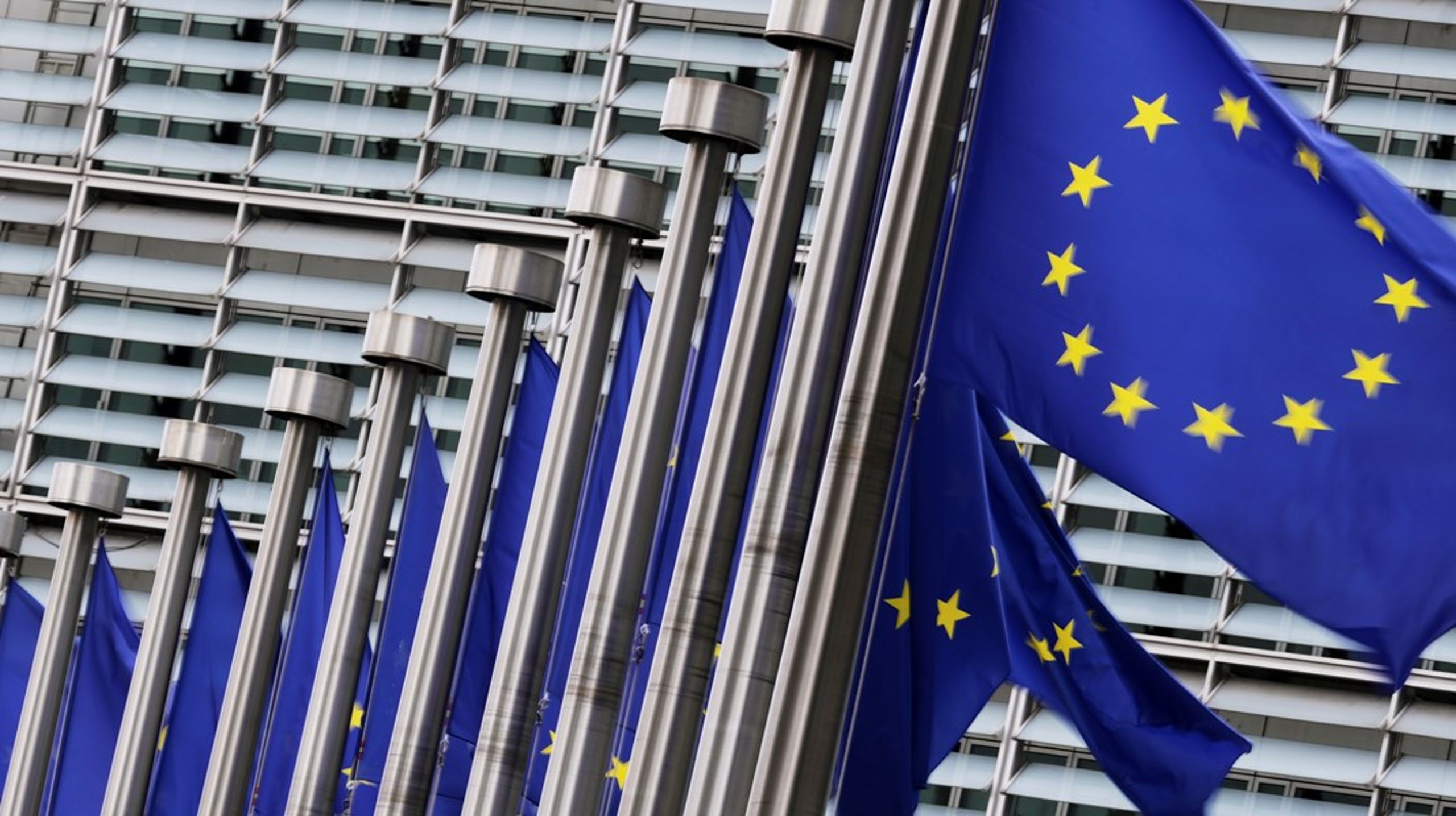 Norge har&nbsp;30-40 nasjonale eksperter som jobber i EU-systemet. EU-analytiker Varg Folkman mener Norge kan utnytte denne ressursen langt bedre.&nbsp;