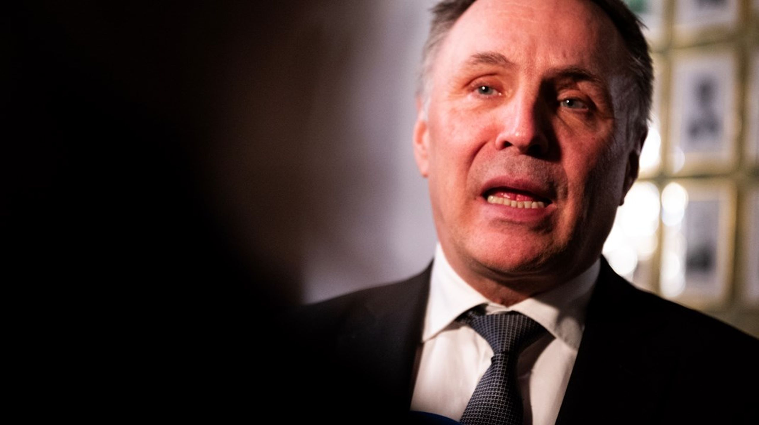 Det var fullsatt hos Oslo Militære Samfund da forsvarsminister Tore O. Sandvik (Ap) holdt sin årlige tale.