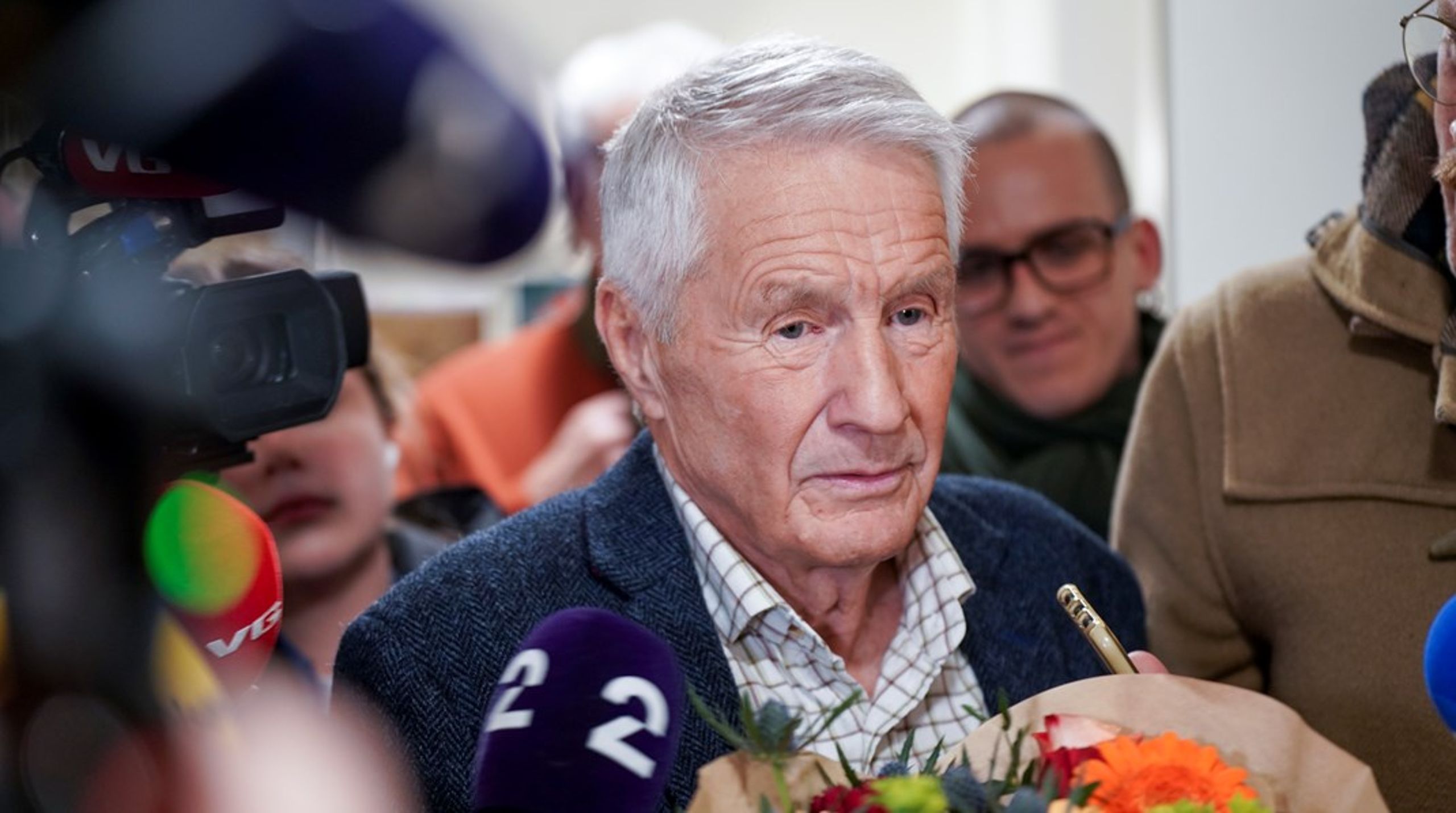 Thorbjørn Jagland er i hardt vær etter at Epstein-filene har avslørt hans nære kontakt med den overgrepsdømte milliardæren Jeffrey Epstein. Han har varslet at han vil komme med en grundig redegjørelse om saken.