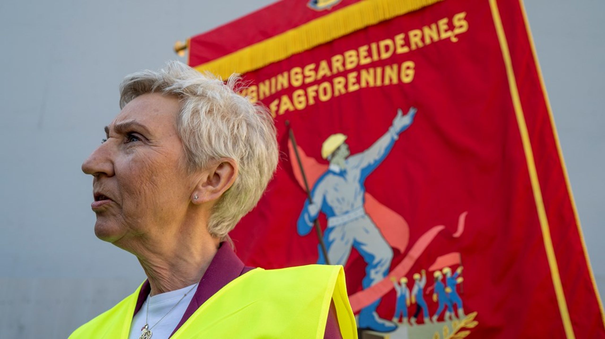 Peggy Hessen Følsvik tok LO ut i storstreik i 2023, mot alles forventninger. Men hvordan foregår et lønnsoppgjør, og hva er det som skjer før det kommer så langt som til en streik? Det kan du lære mer av i Altingets store oversikt.