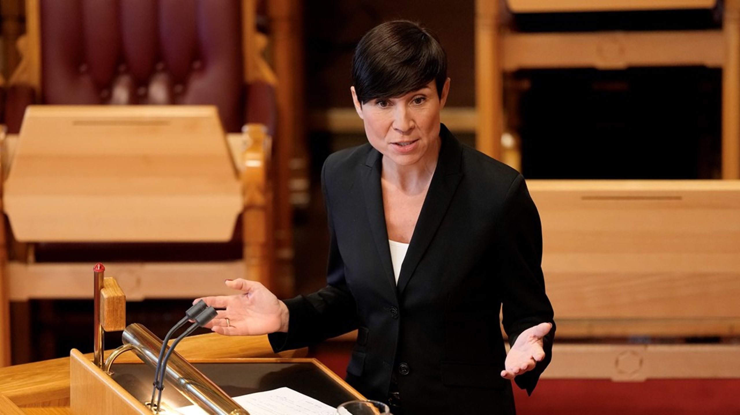 Ine Eriksen Søreide ble nettopp valgt til ny leder i Høyre. Nå overtar hun også som parlamentarisk leder for partiet.