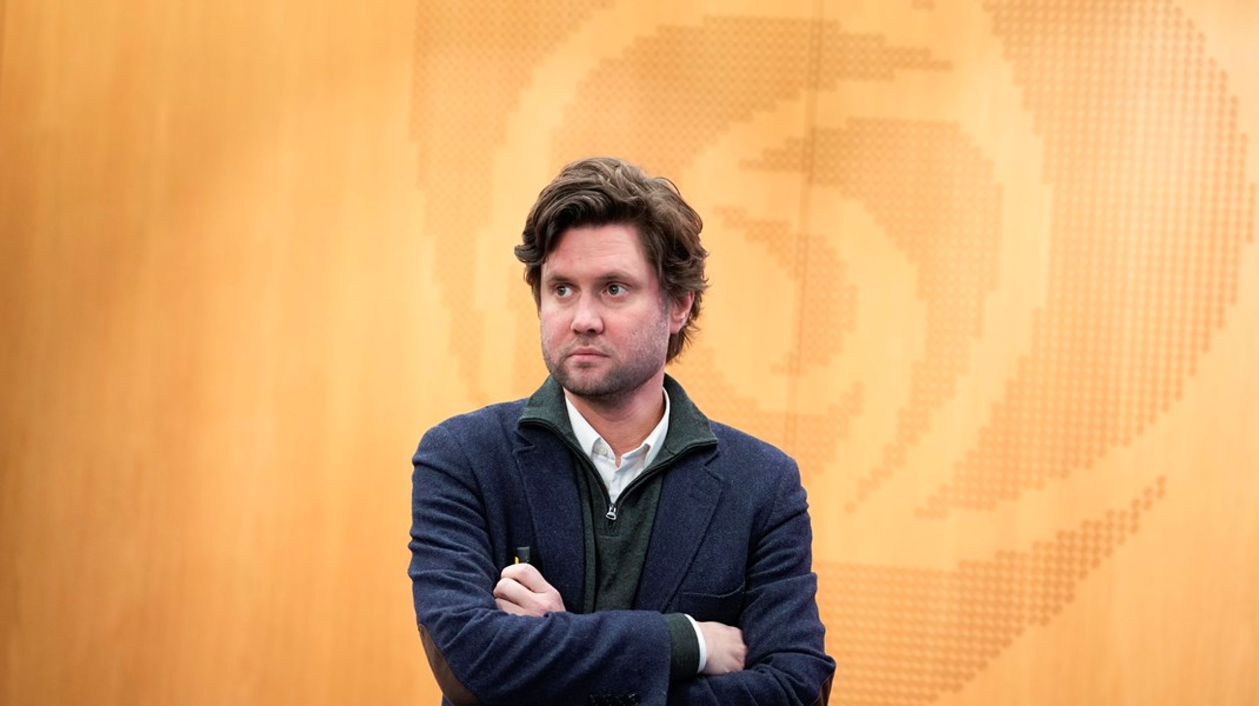 Øyvind Grøslie Wennesland skal vikariere som statssekretær for statsministeren.