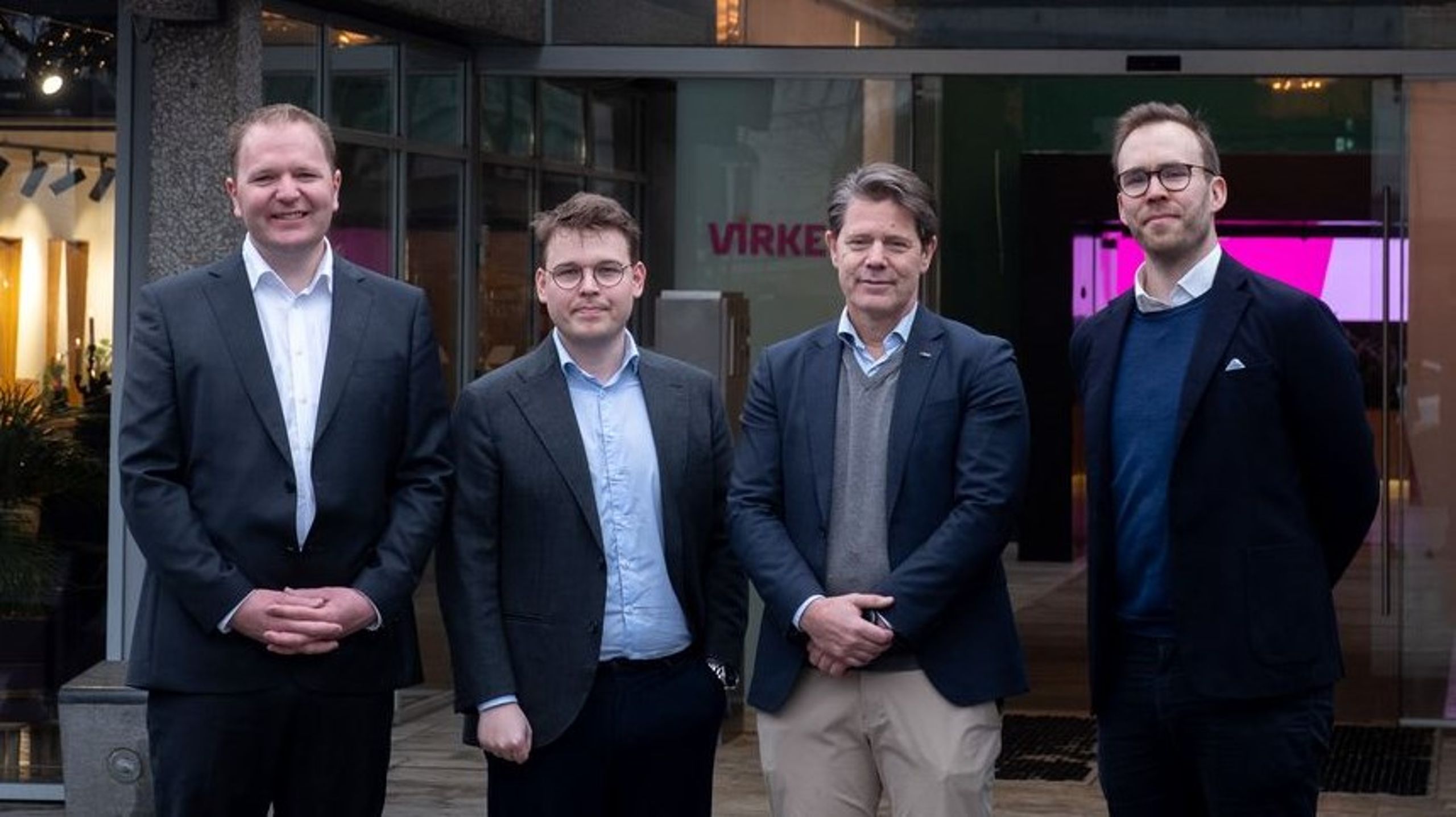 &nbsp;Nils Michael Nilsson Ramsøy, Phillip André Charles, administrerende direktør Bernt Apeland, Christopher Hoff