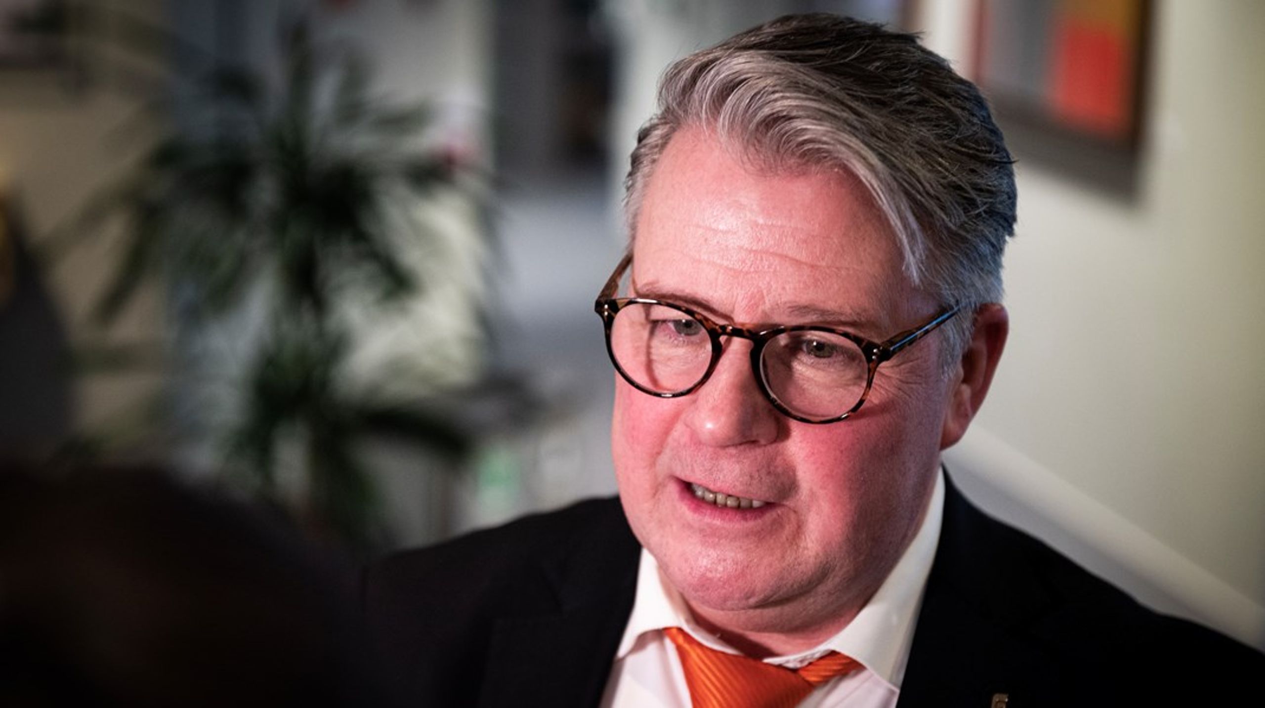 Leder for kontroll- og konstitusjonskomiteen, Per-Willy Amundsen (Frp), bekrefter at ingenting er&nbsp;«off
limit» når utenrikstjenesten skal granskes.