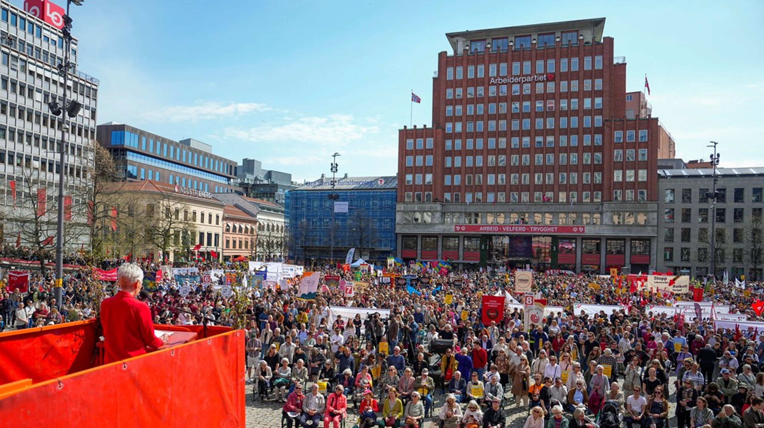 Fredag blir første gang LO-leder Kine Asper Vistnes skal stå på denne talerstolen.