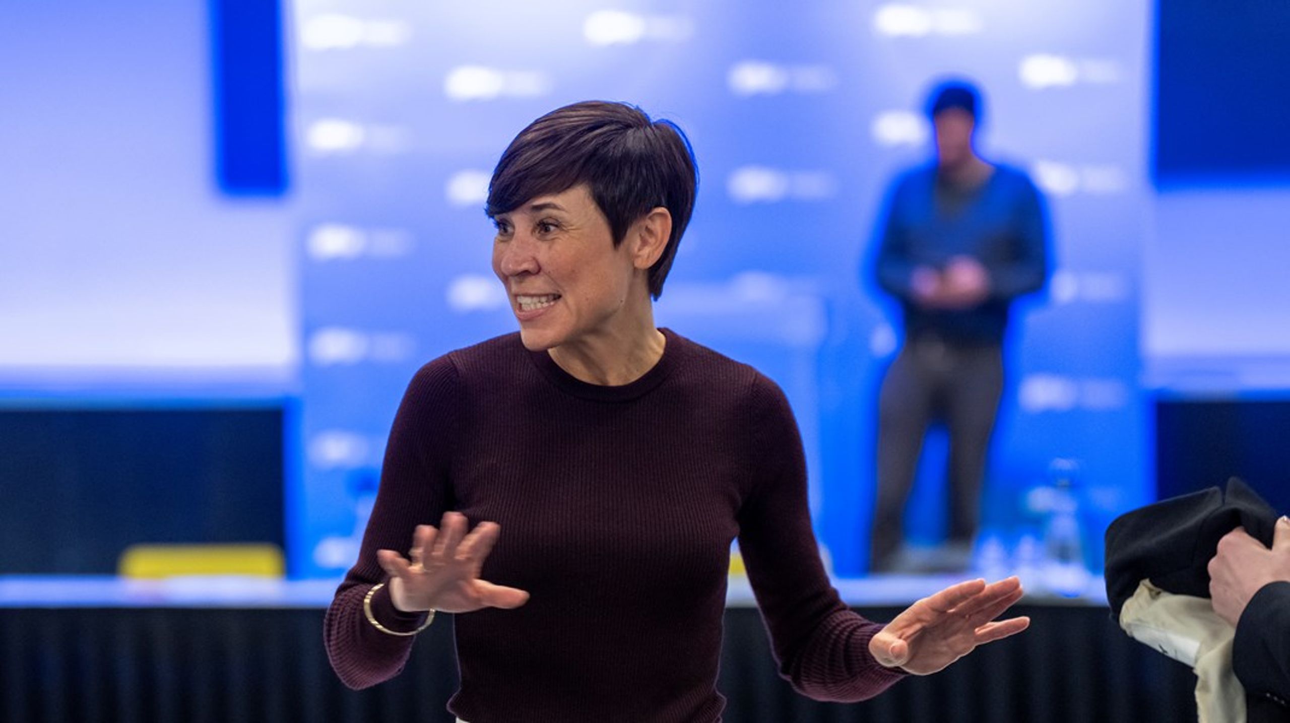 Ine Eriksen Søreide er partileder for et Høyre som nå er jevnstore med Arbeiderpartiet. Hadde det vært stortingsvalg i morgen, kunne Høyre og Frp alene&nbsp;hatt flertall på Stortinget med 89 mandater til sammen.&nbsp;