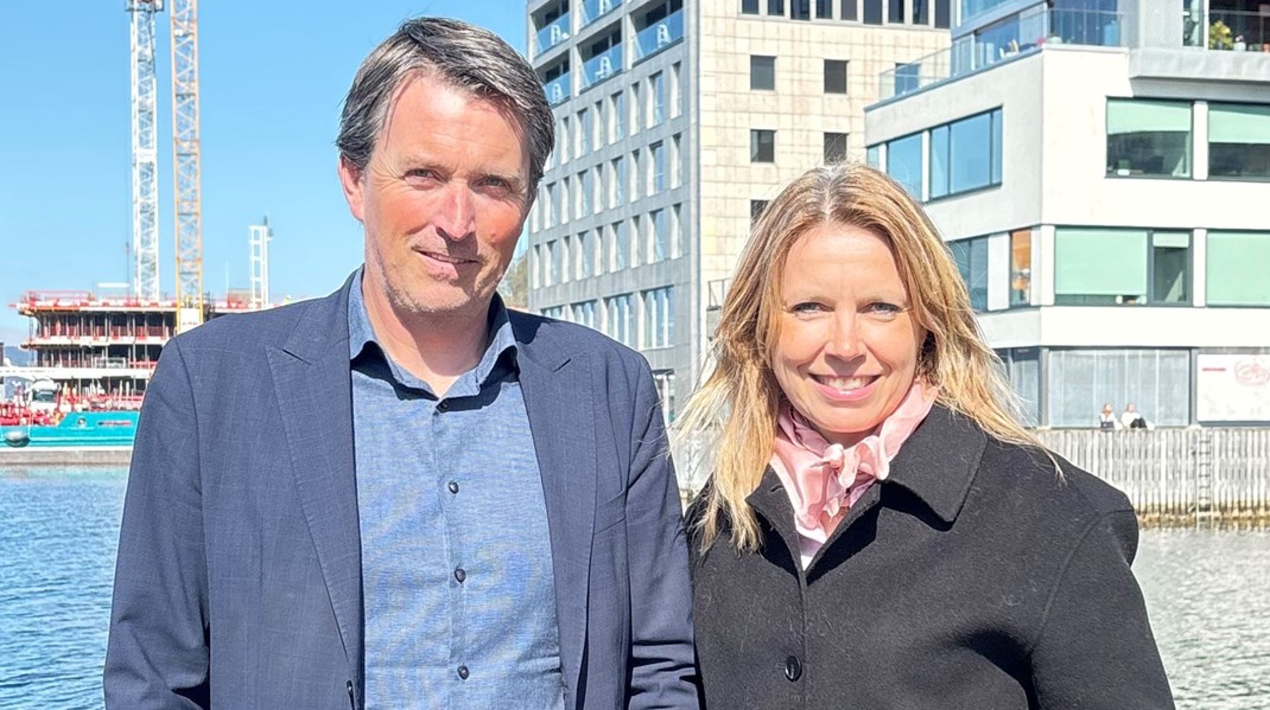 Daglig leder&nbsp;Sidsel Nordhagen (t.h.) har kapret mangeårig digitaliseringsdirektør i Bergen kommune, Kjetil Århus.