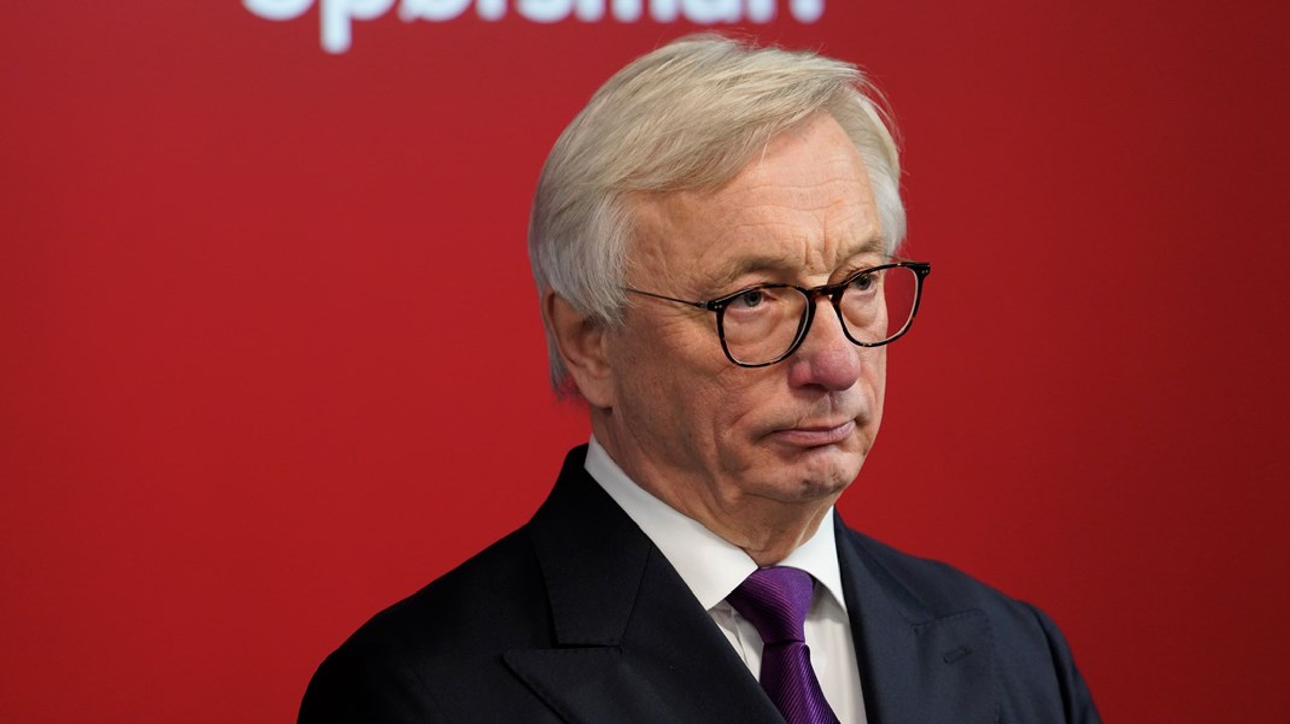 Økt bruk av Oljefondet gjør staten mer sårbar, et fall i fondets verdi kan føre til betydelige kutt i statsbudsjettet.