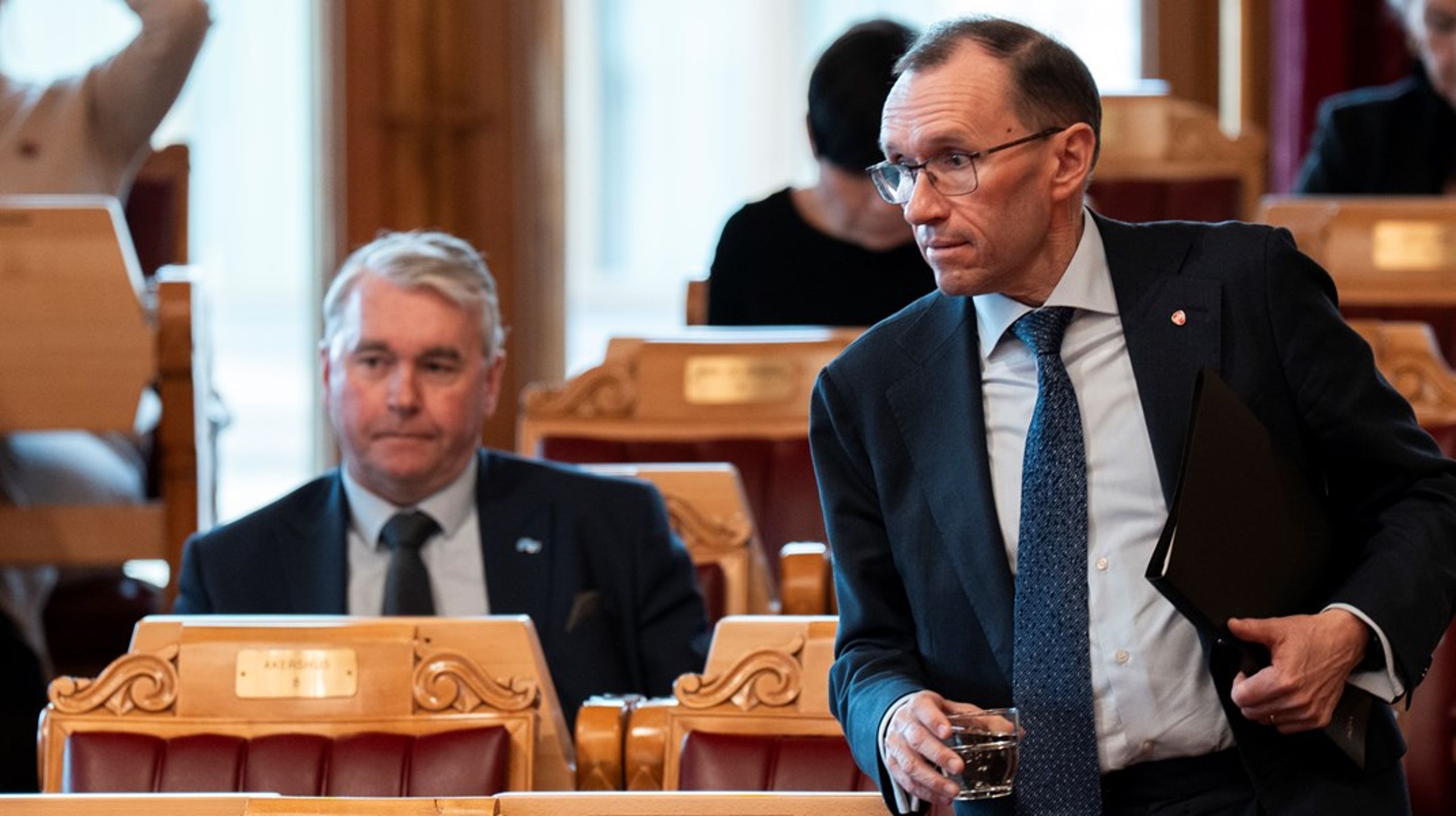 Espen Barth Eide antyder at det blir et dobbelt jafs av innlemmelser av EU-lovgivning snart, det kan være snakk om rundt 140–150 rettsakter. Tirsdag holdt han en redegjørelse om EU- og EØS-politikk i Stortinget.&nbsp;