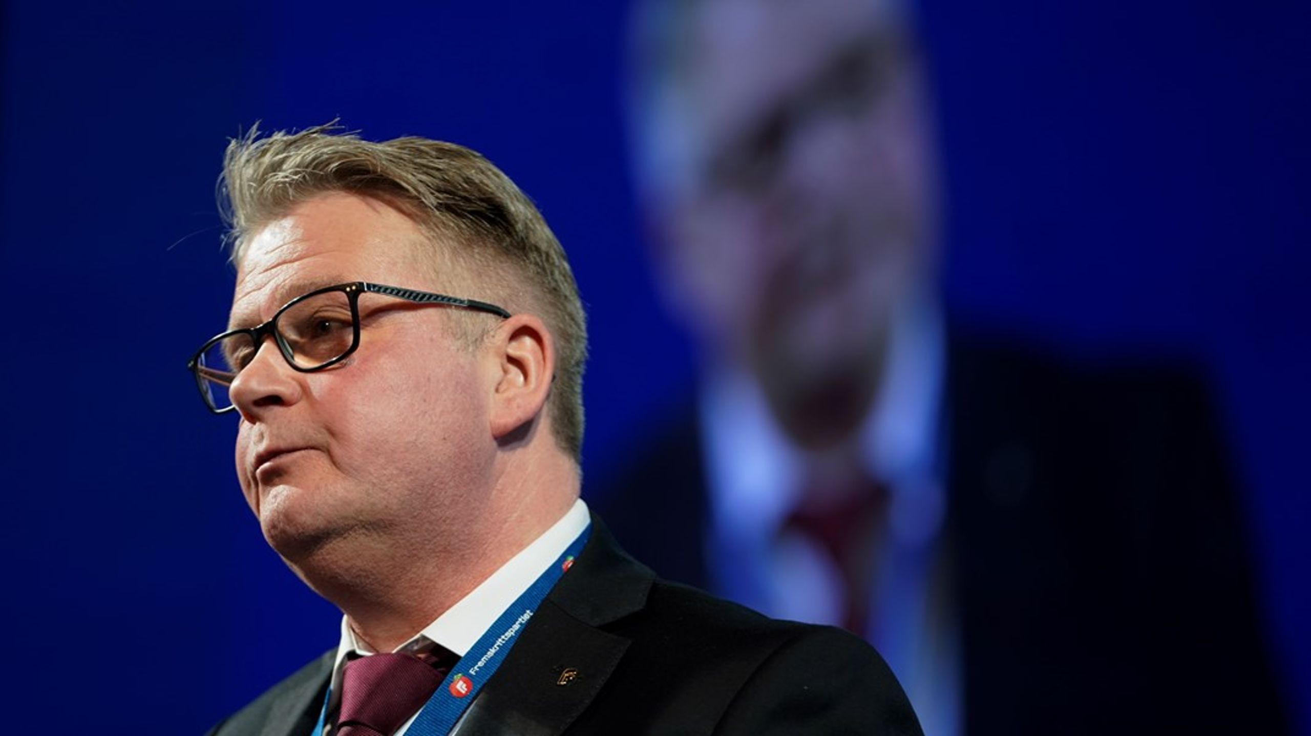 Leder i kontroll- og konstitusjonskomiteen,&nbsp;Per-Willy Amundsen (Frp), er ikke fornøyd med svarene han har fått fra regjeringen i Myanmar-saken.